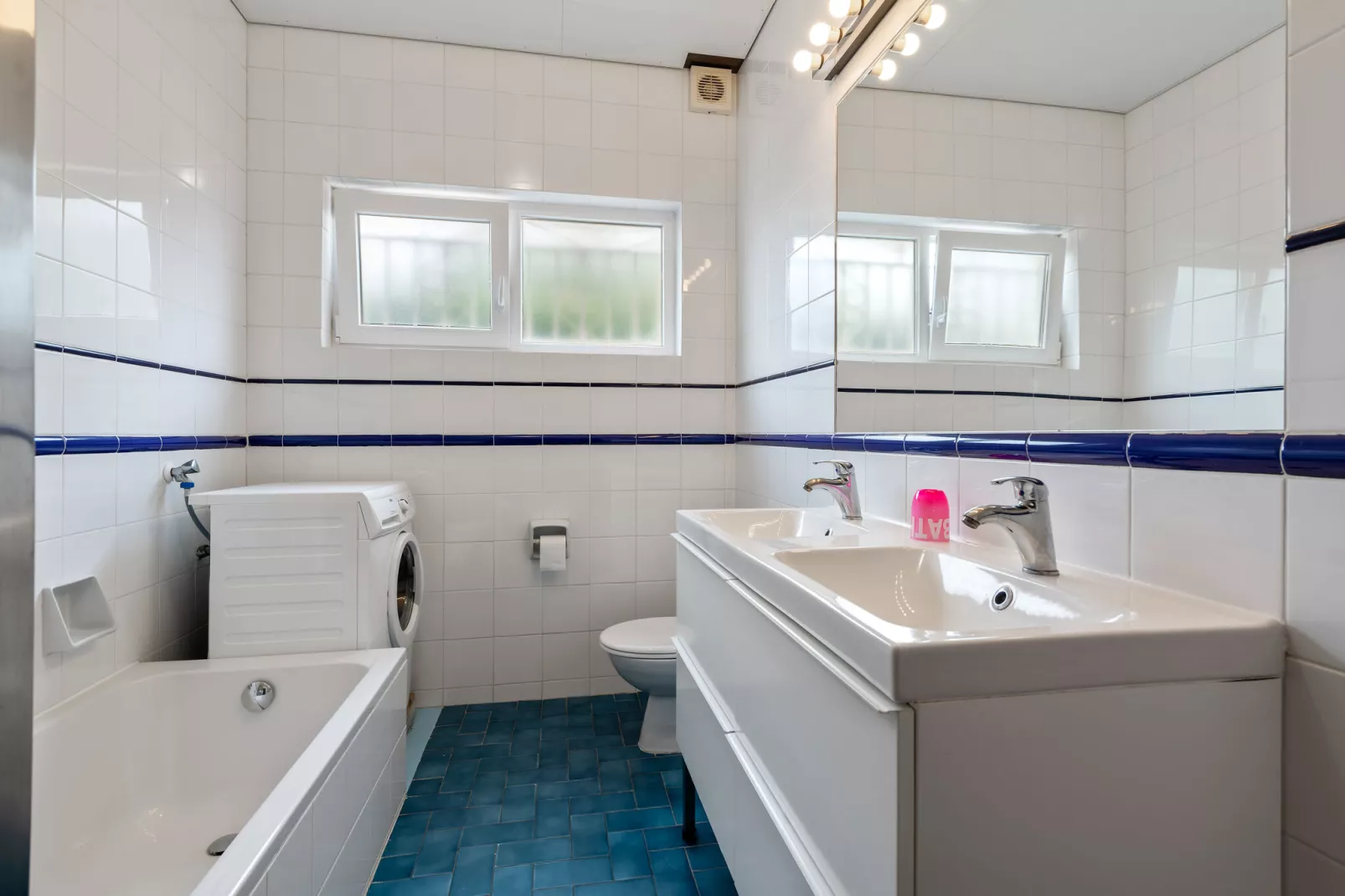Cupedo-Bathroom