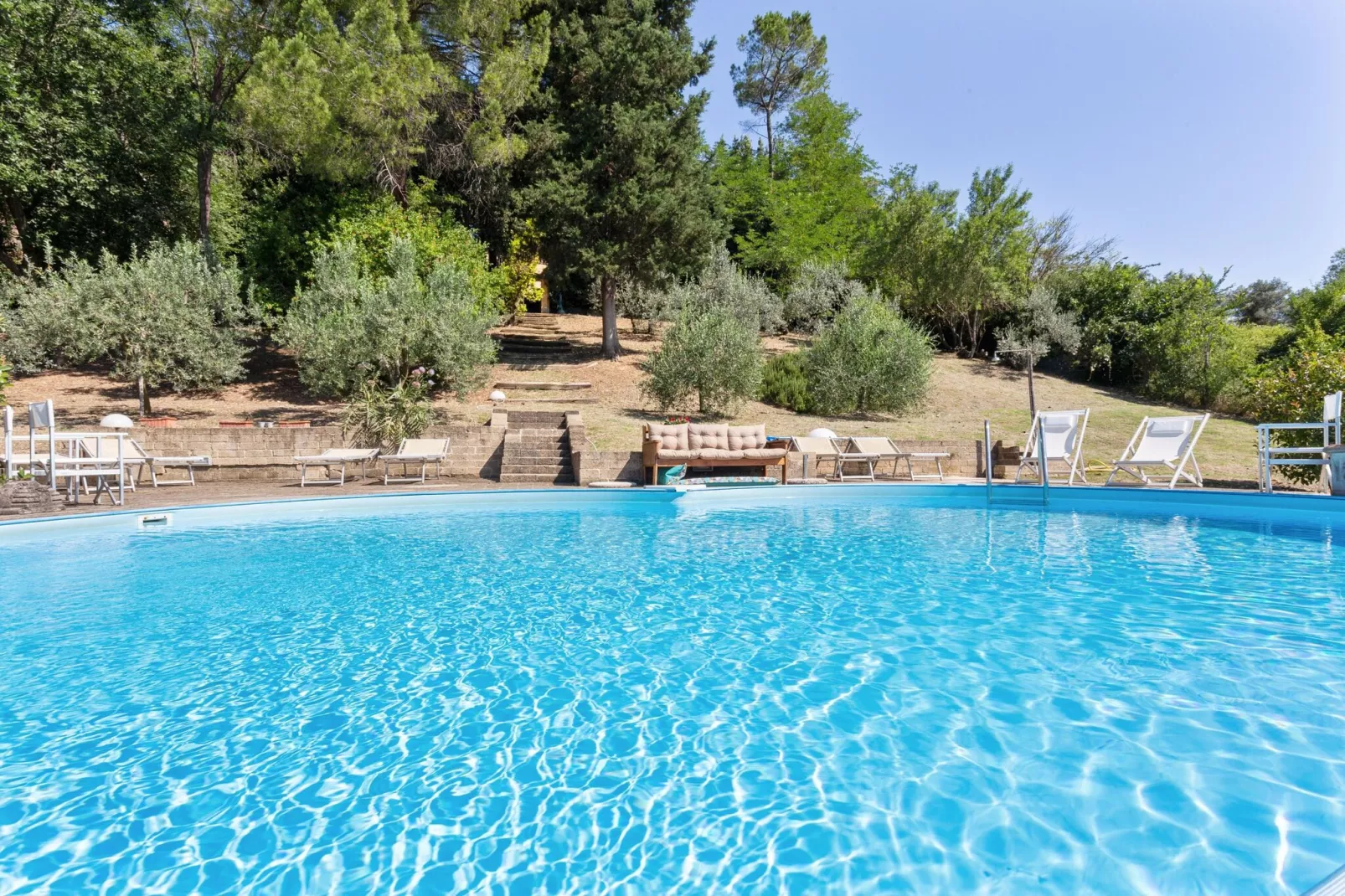 Villa Empoli-Schwimmbad