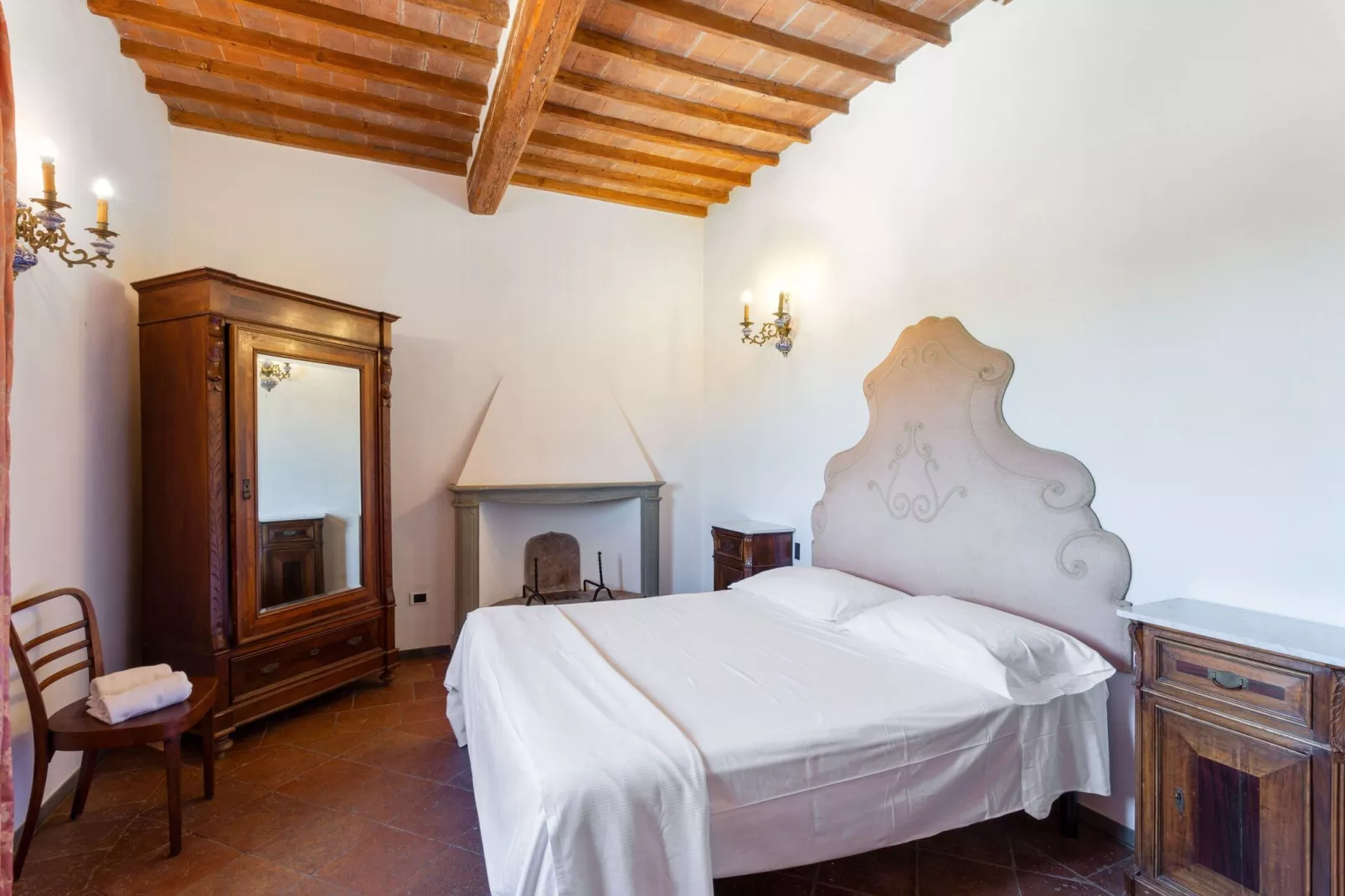 Villa Empoli-Schlafzimmer
