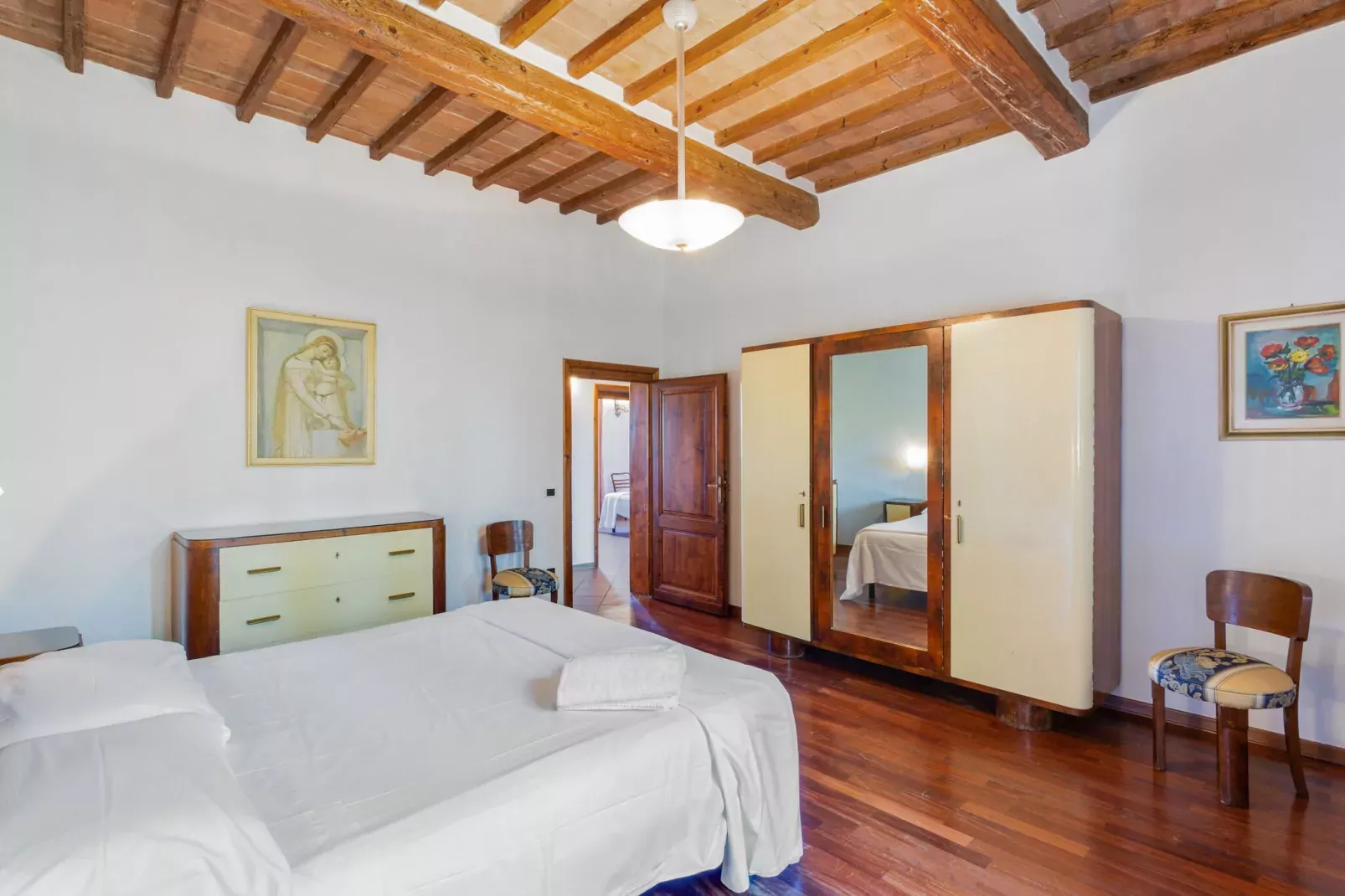Villa Empoli-Schlafzimmer