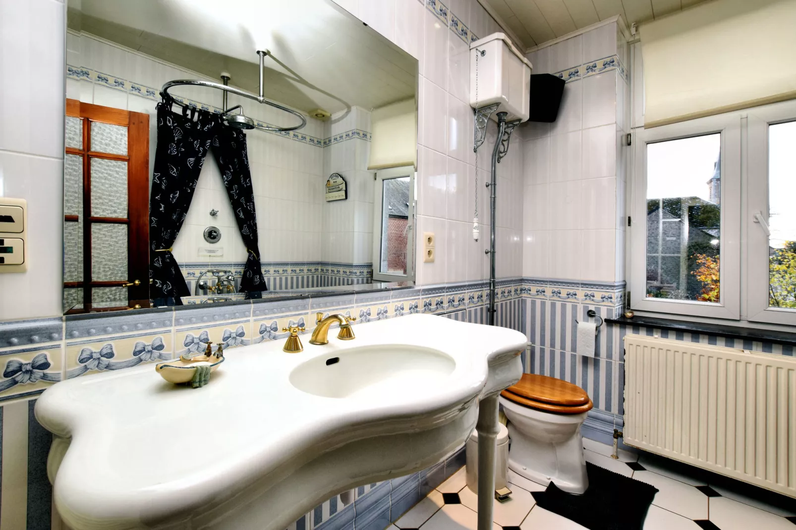 Chateau-ferme Delhaise-Bathroom