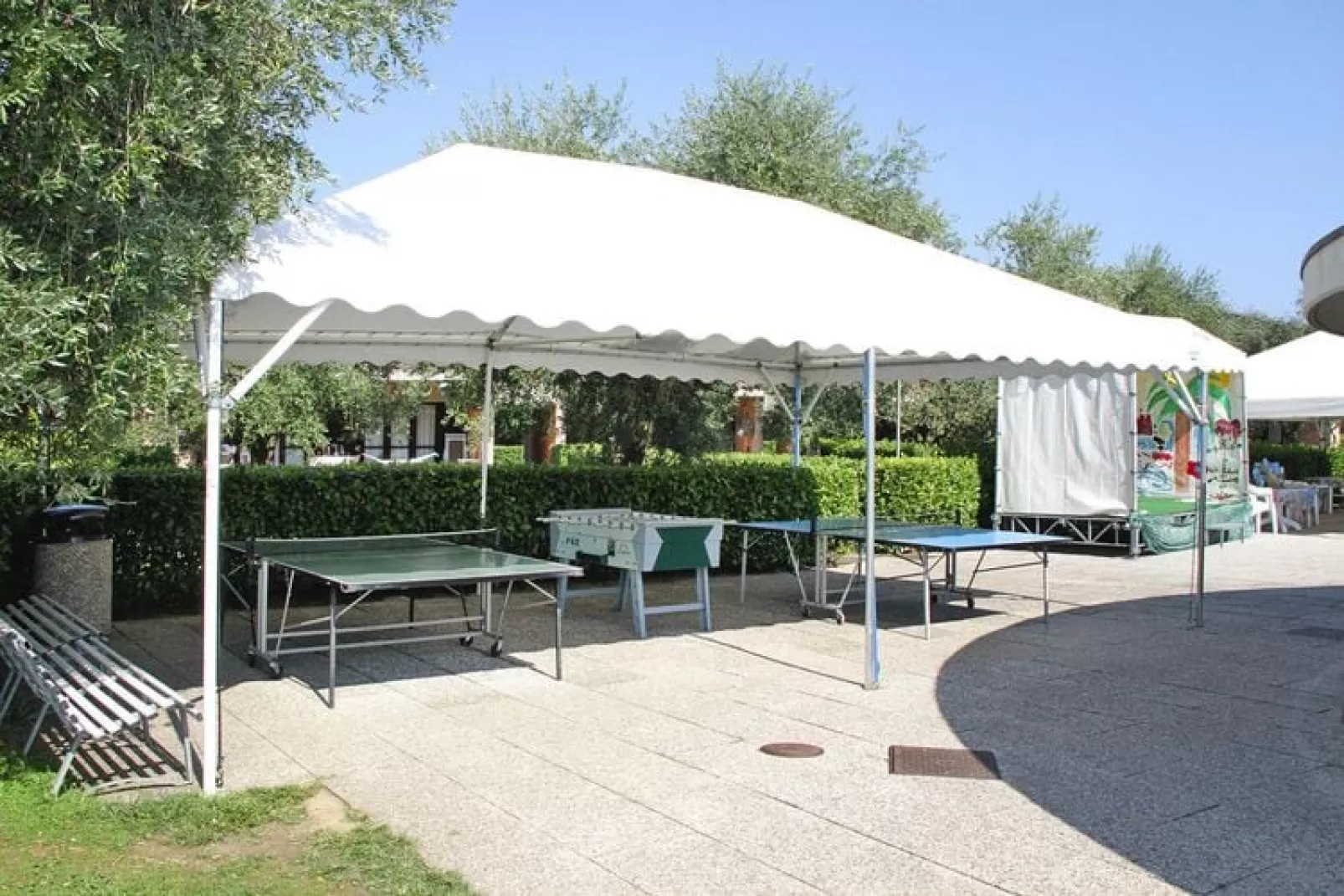 Residence Barbara, Moniga del Garda-2-Raum-App., 1. Etage B2G, ca. 44 qm-Terrasse
