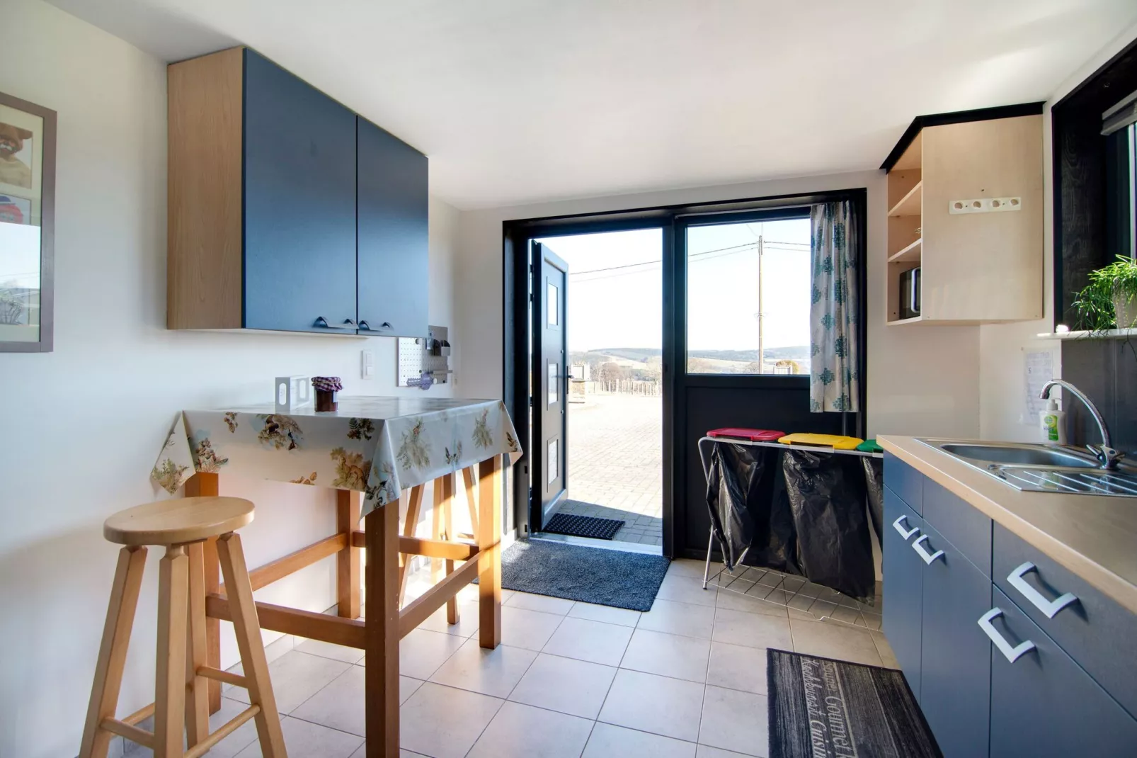 Très belle habitation à Lierneux pour 5 adultes-Cuisine