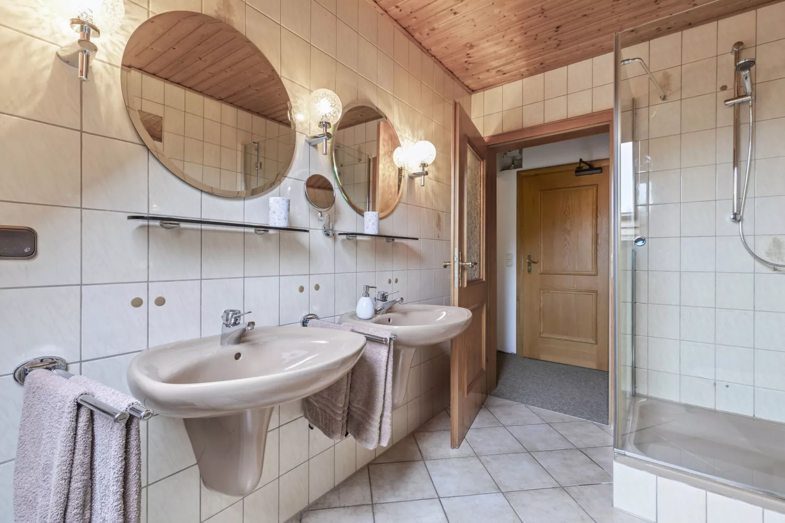 Weiherblasch II-Bathroom