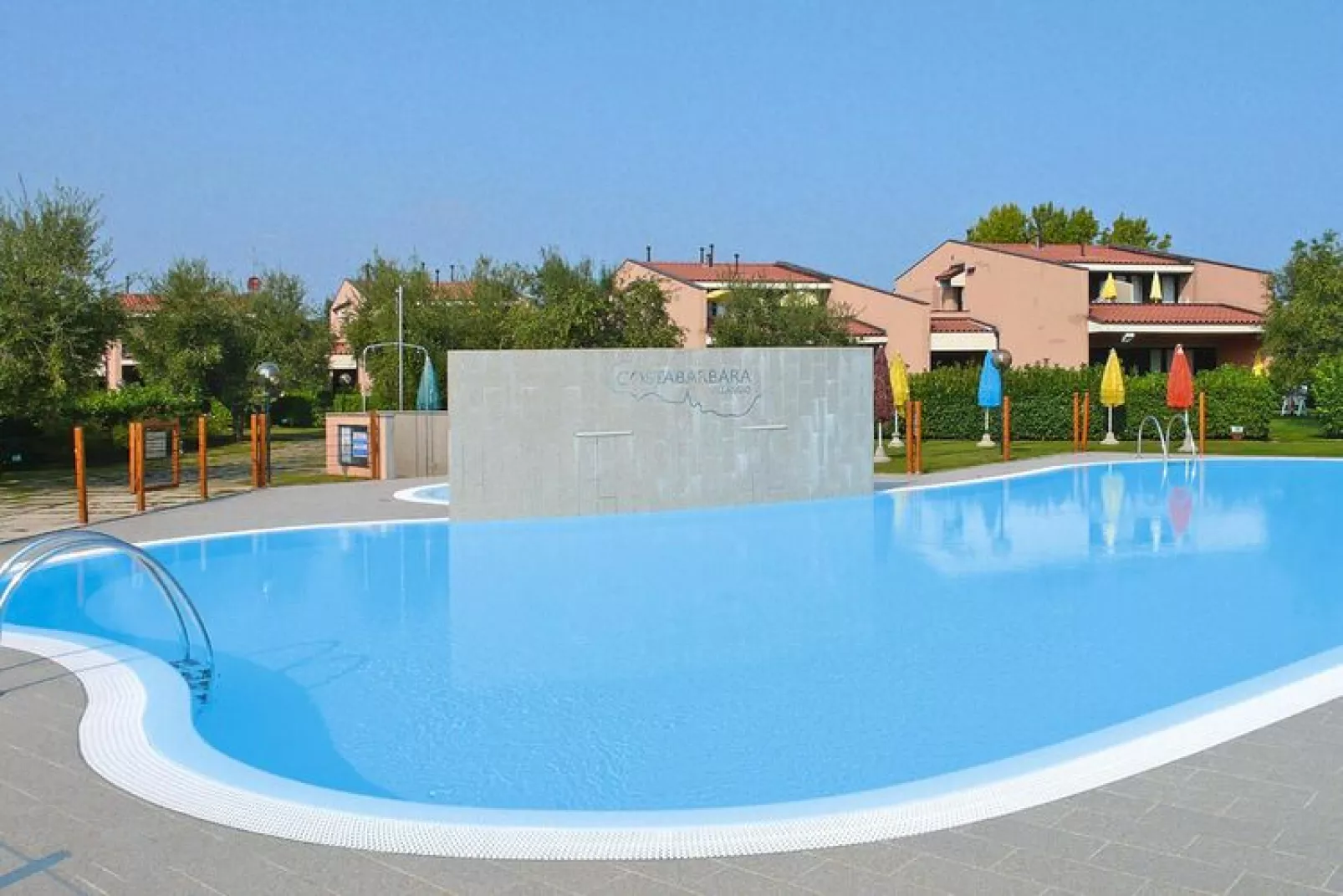 Residence Barbara, Moniga del Garda-2-Raum-App., 1. Etage B2G, ca. 44 qm-Schwimmbad