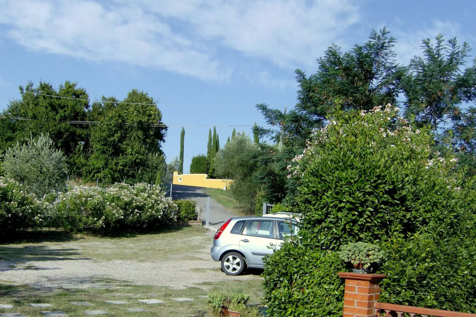 Massarella Due-Gardens summer