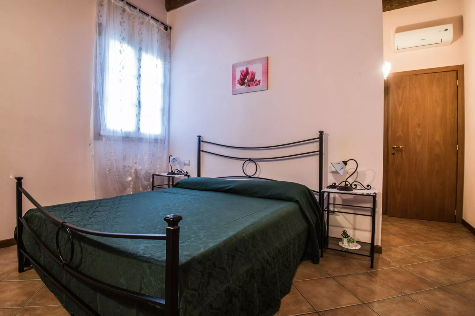 Pergola-Bedroom