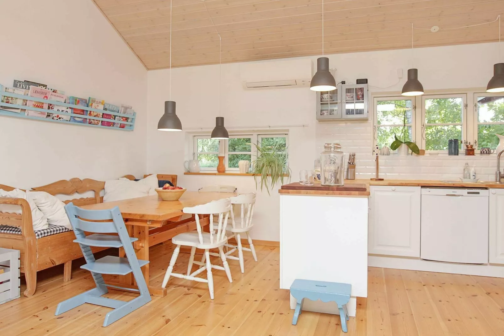 8 person holiday home in Jægerspris-By Traum-Indoor