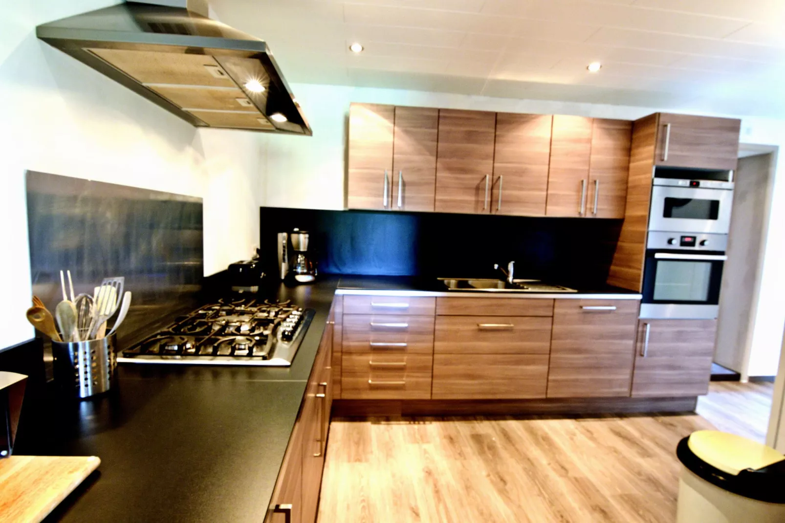 VillaRoche Maison 8p-Kitchen
