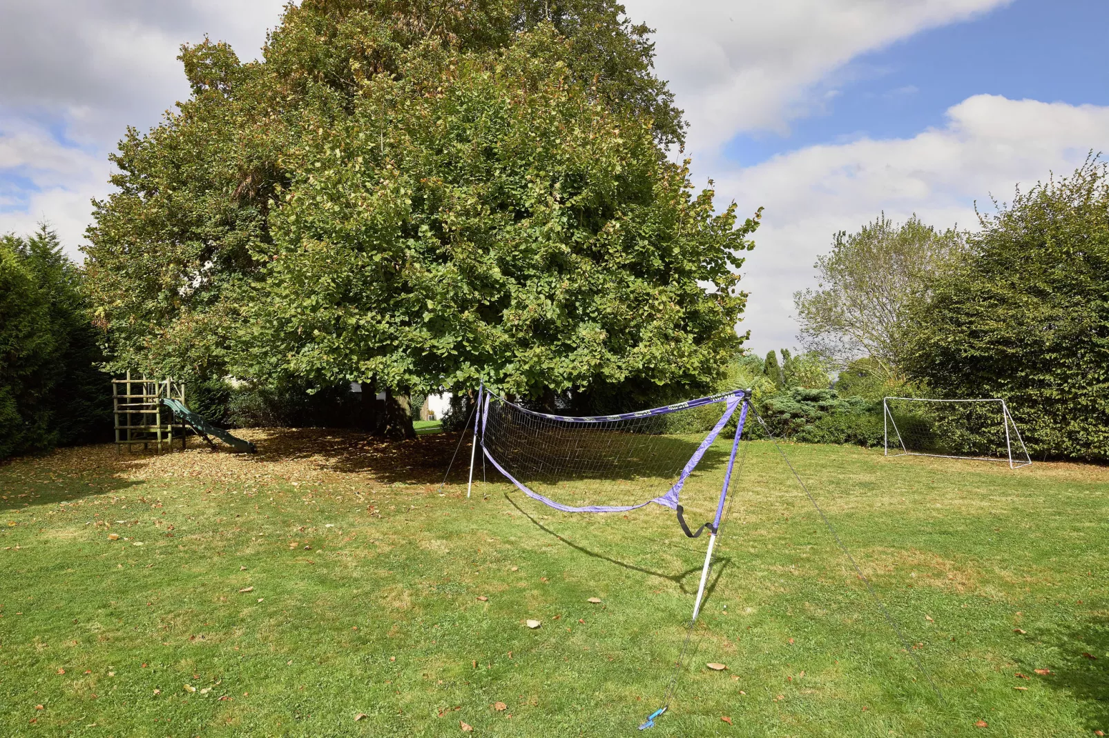 La Marquisette-Gardens in summer