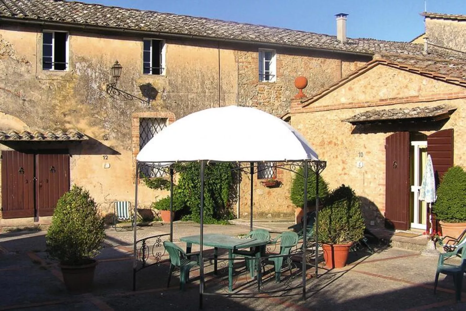 Residence Il Pero di Cetinale Sovicille Typ A 40 qm-Exterior summer