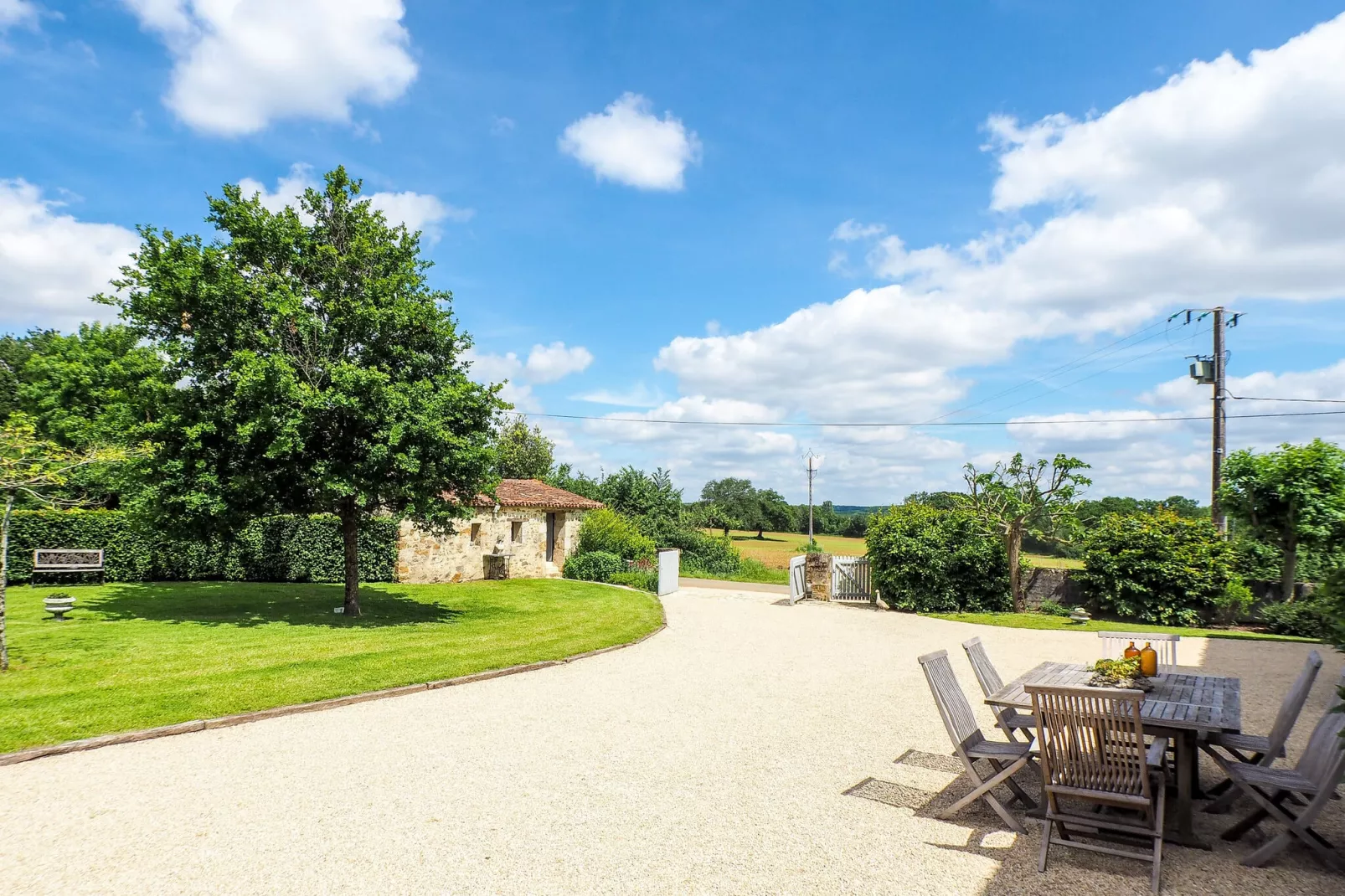 La Tour-Gardens summer