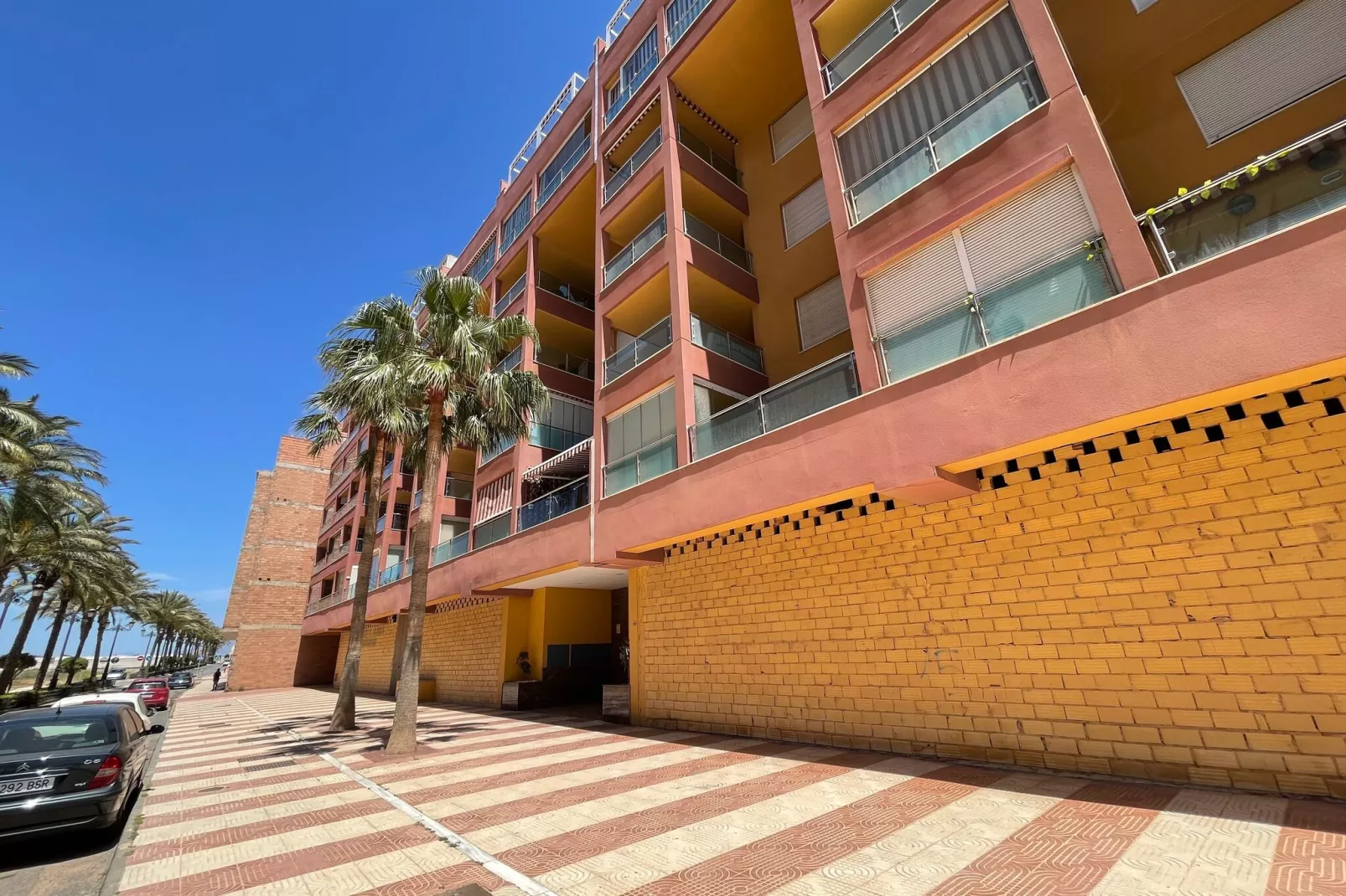 Estudio Puerto-Exterior summer