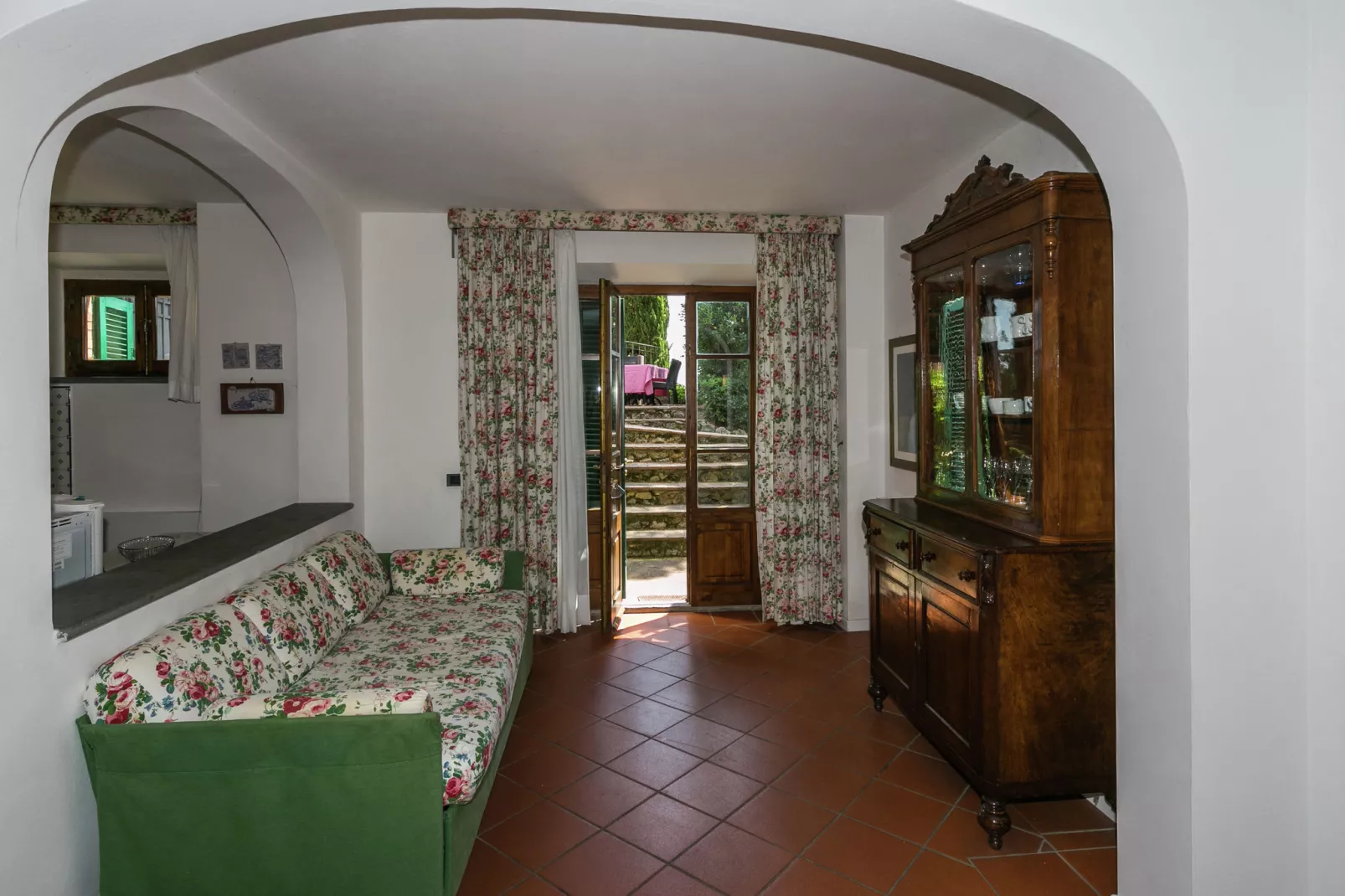 Frantoio-Living room