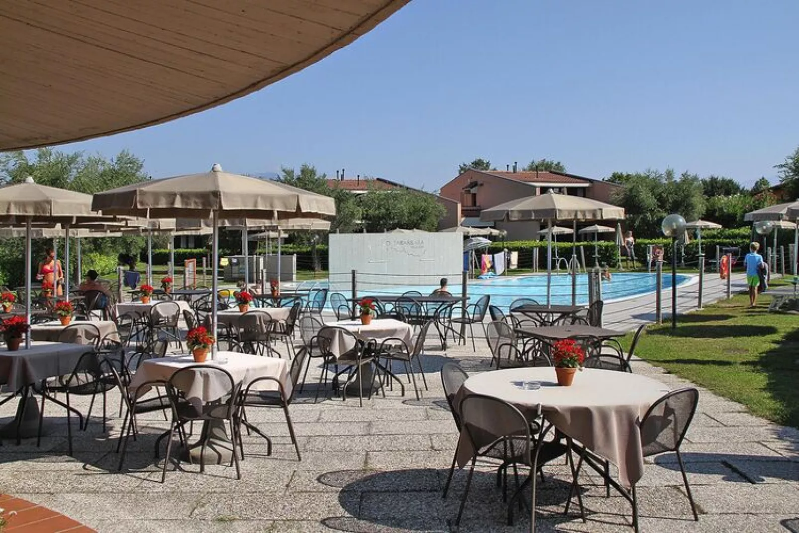 Residence Barbara, Moniga del Garda-3-Raum-App., C3, ca. 88 qm-Terrasse
