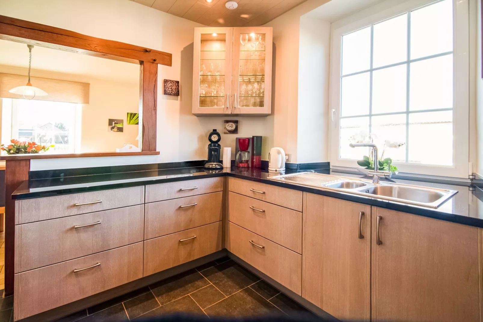 Chez Cyrille-Kitchen