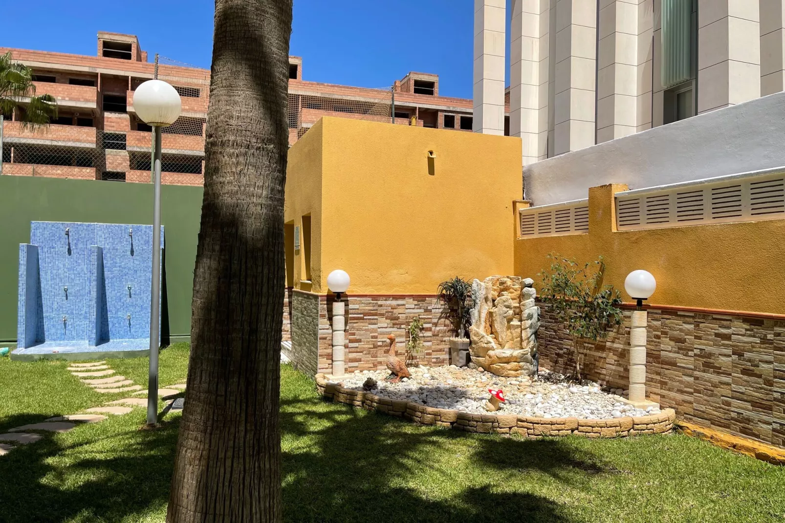 Estudio Puerto-Gardens summer