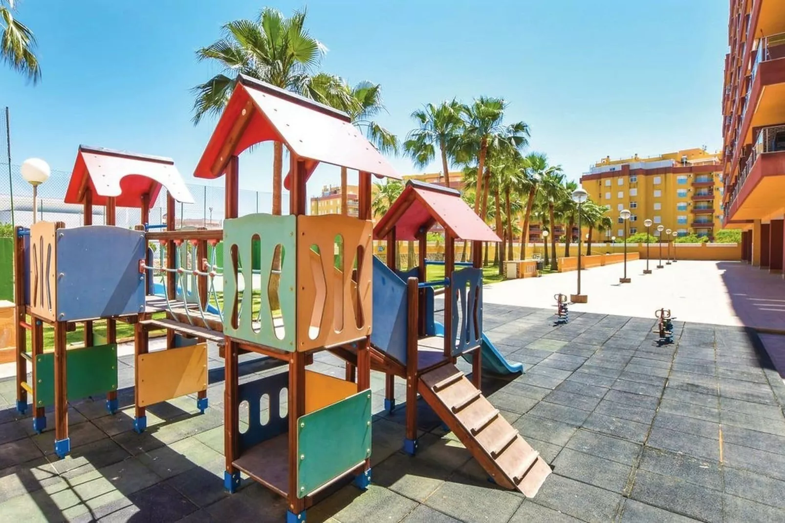 Estudio Puerto-View summer