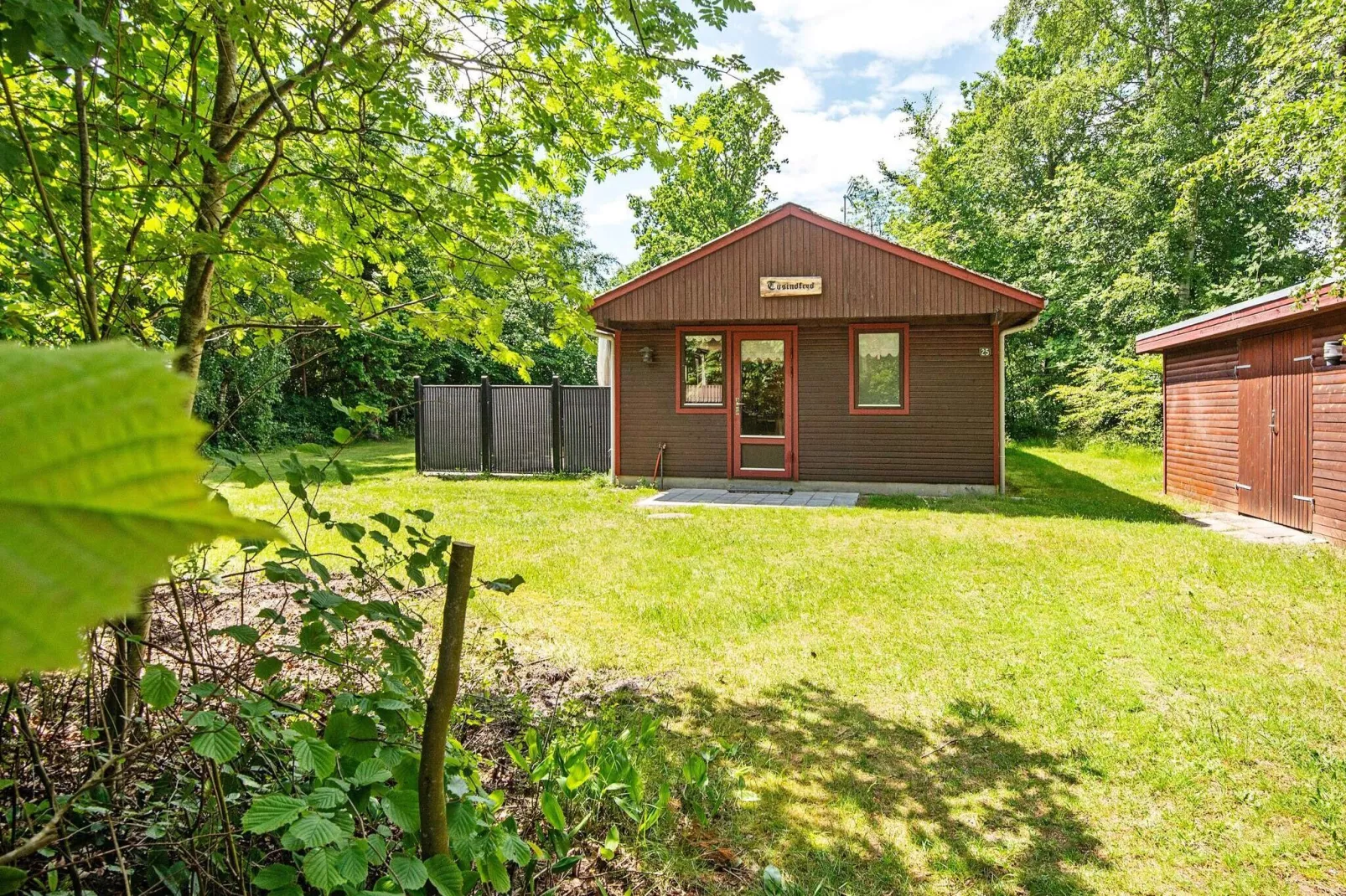 6 person holiday home in Glesborg-By Traum