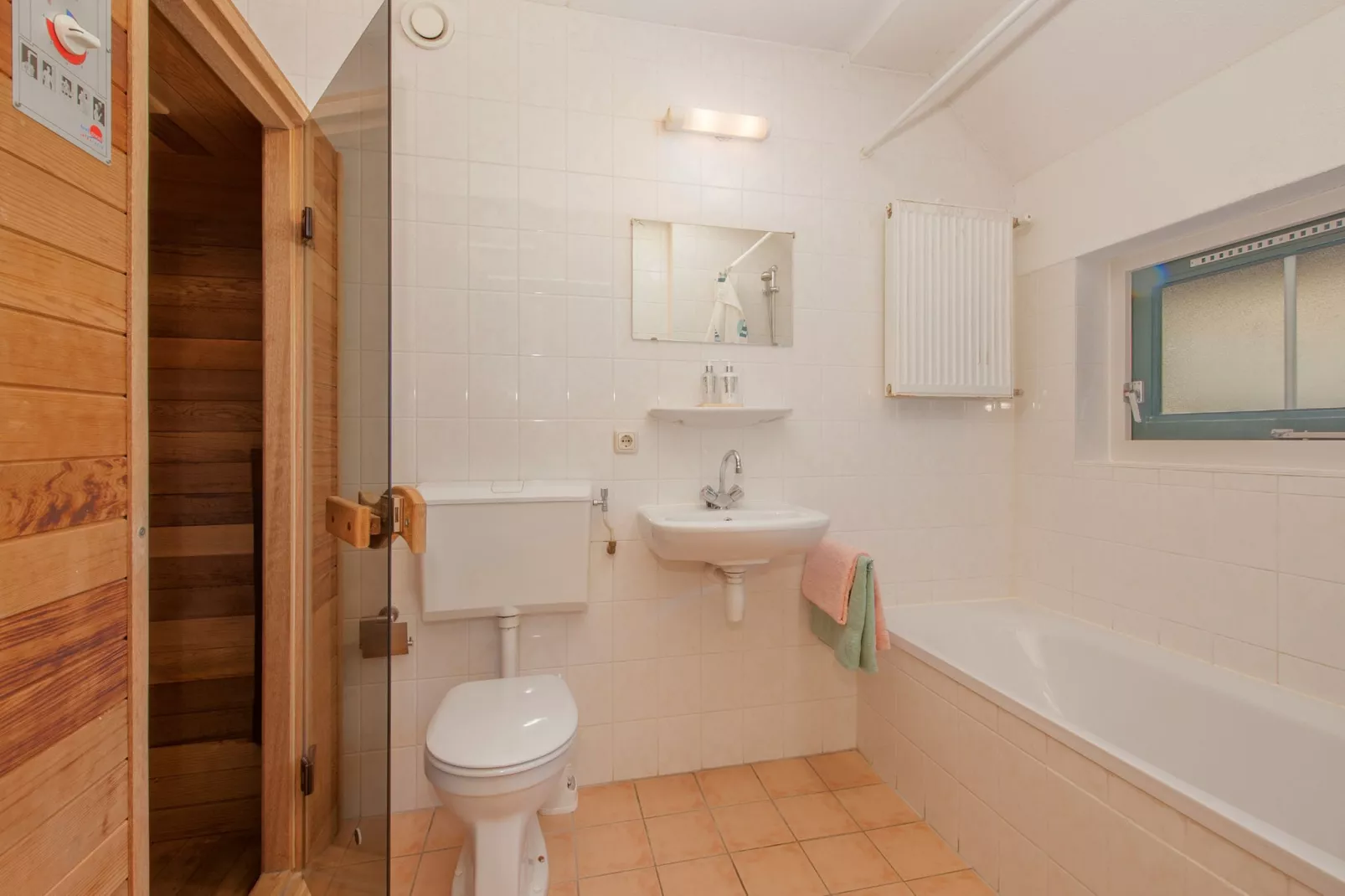 Landgoed Het Grote Zand 11-Bathroom