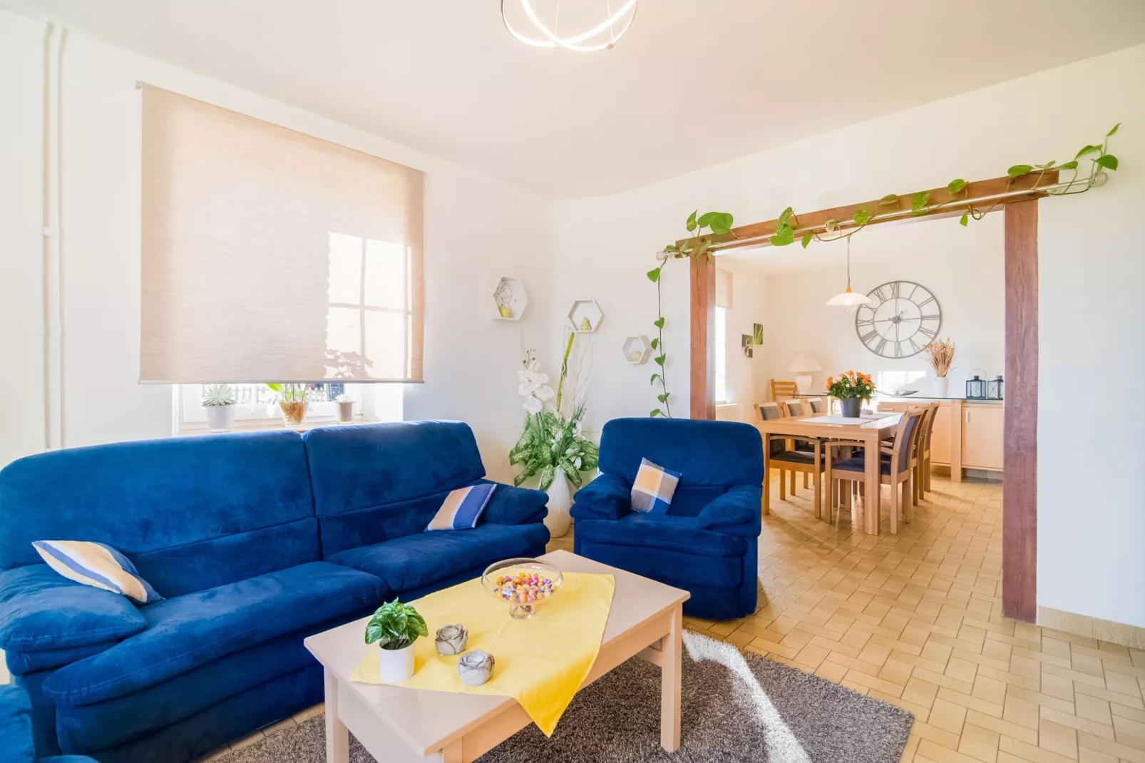 Chez Cyrille-Living room