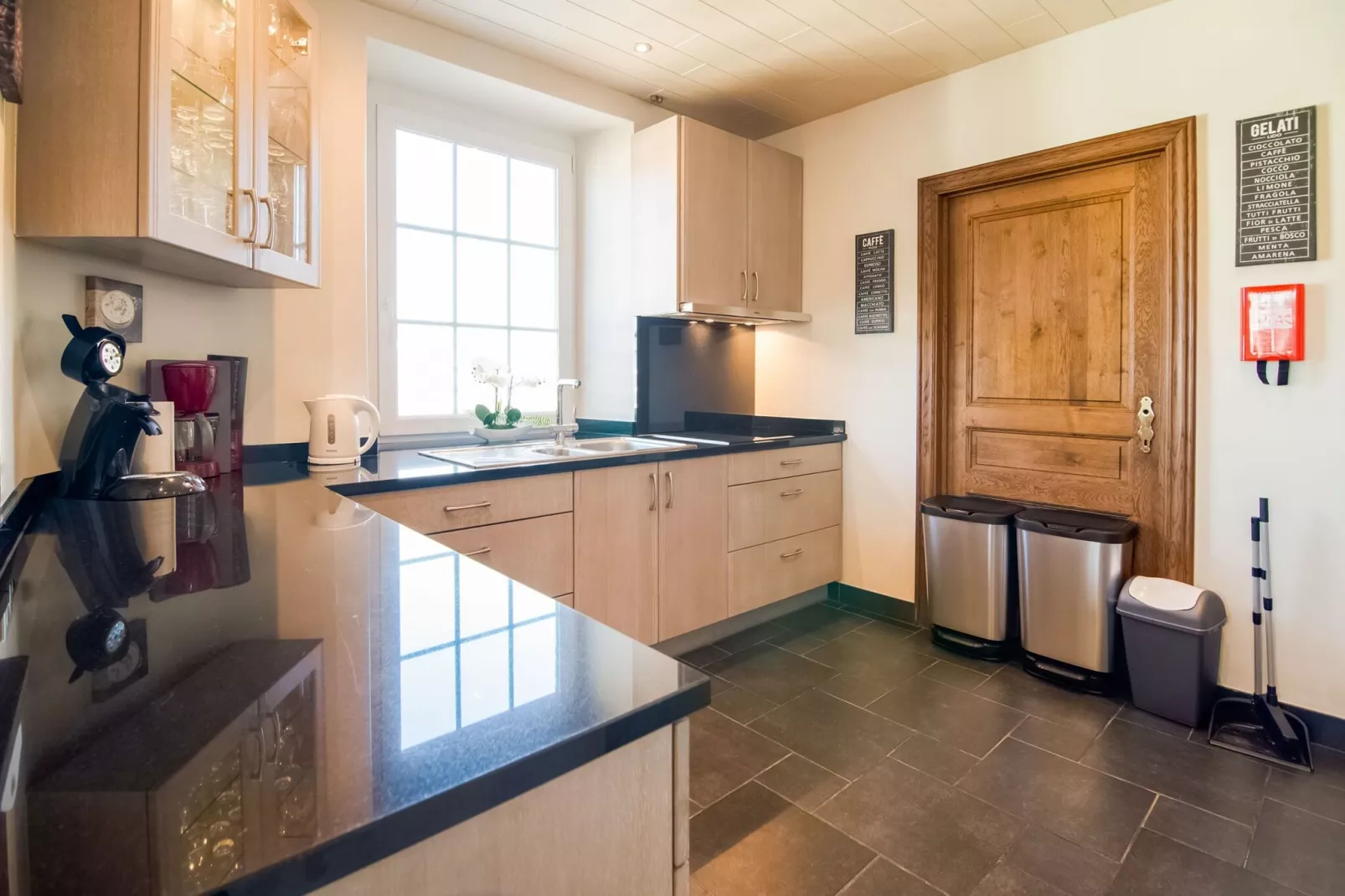 Chez Cyrille-Kitchen