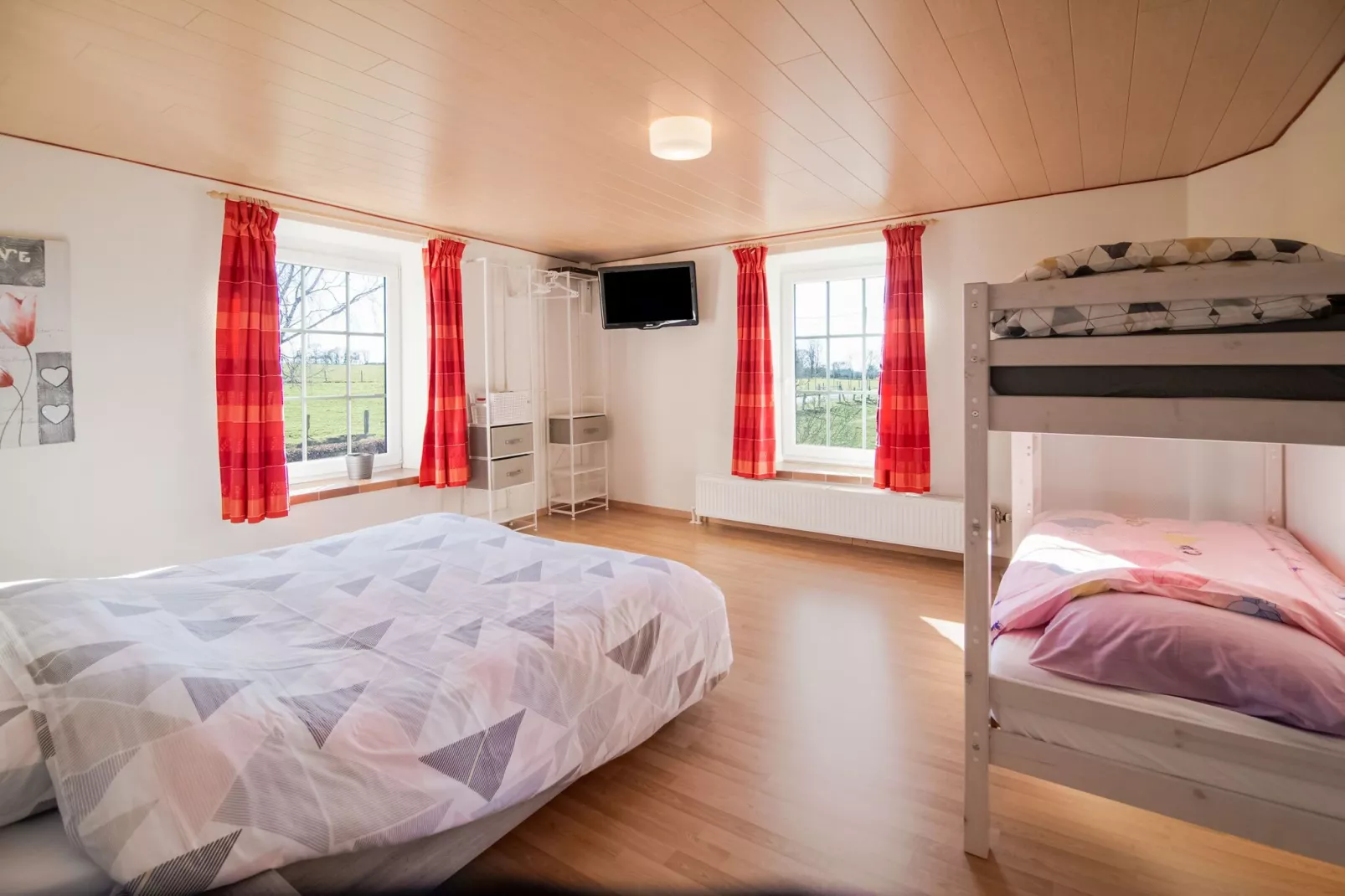 Chez Cyrille-Bedroom