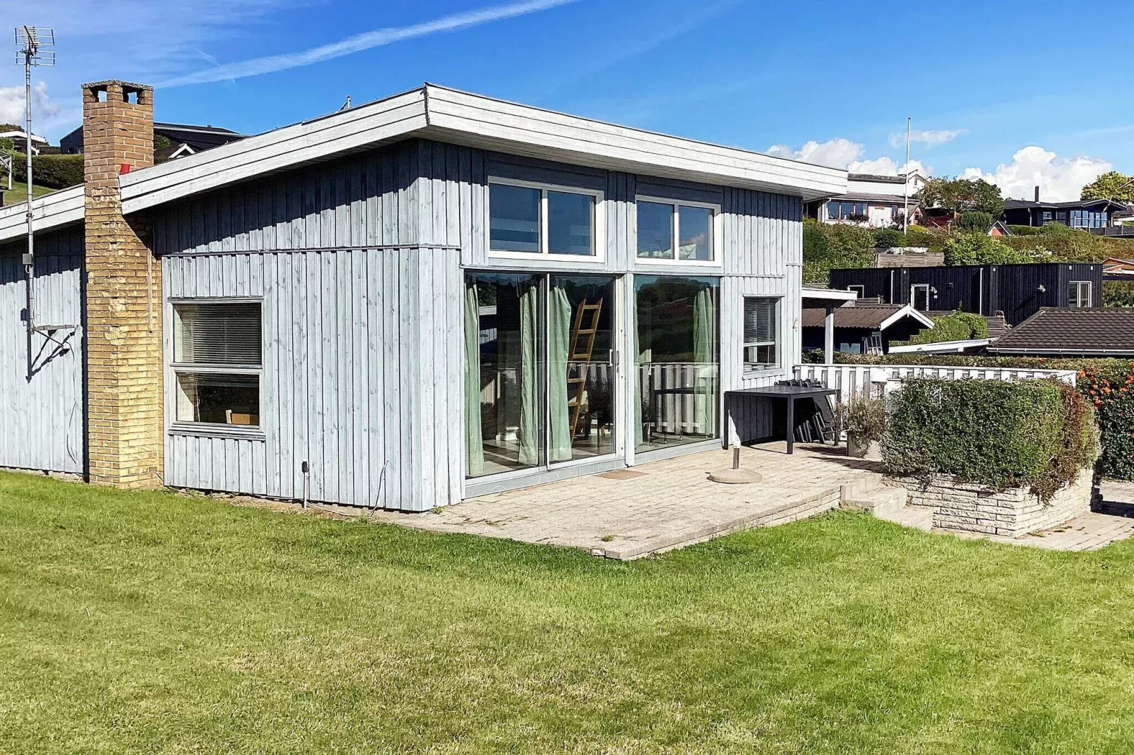 4 person holiday home in Rønde-By Traum-Outdoor
