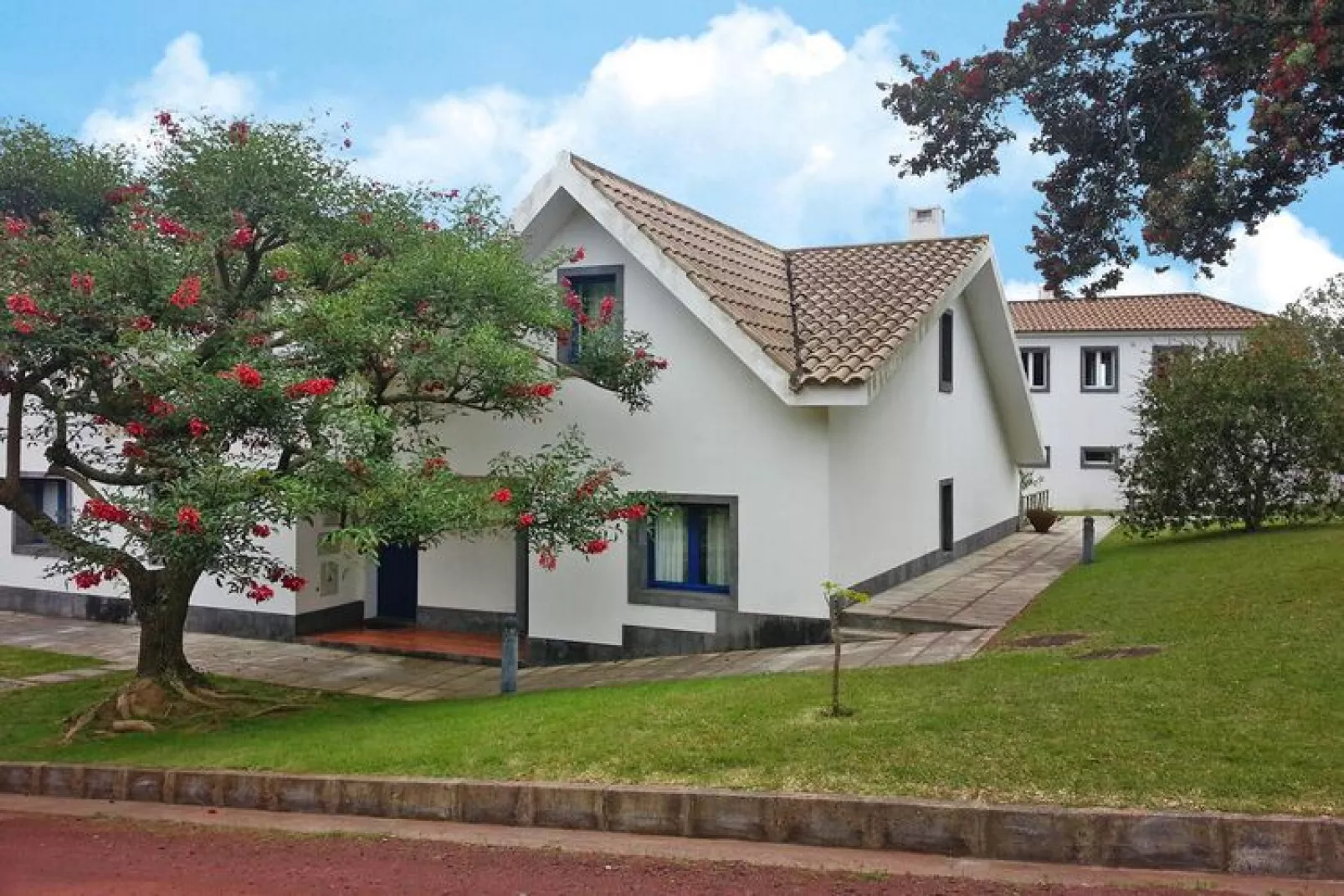 Holiday village Nossa Senhora da Estrela - Lagoa / Vila T2-Außenbereich Sommer