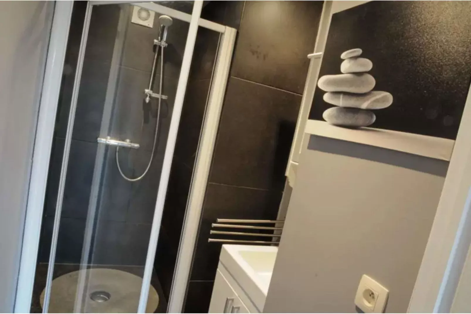 Au Nid d'Houyet-Badezimmer