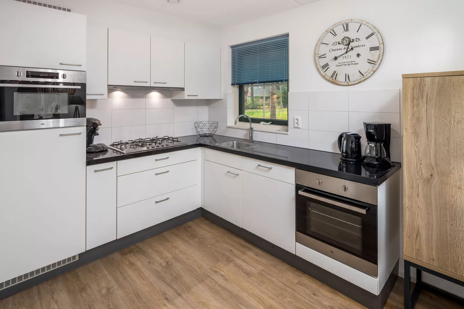Landgoed Het Grote Zand 13-Kitchen