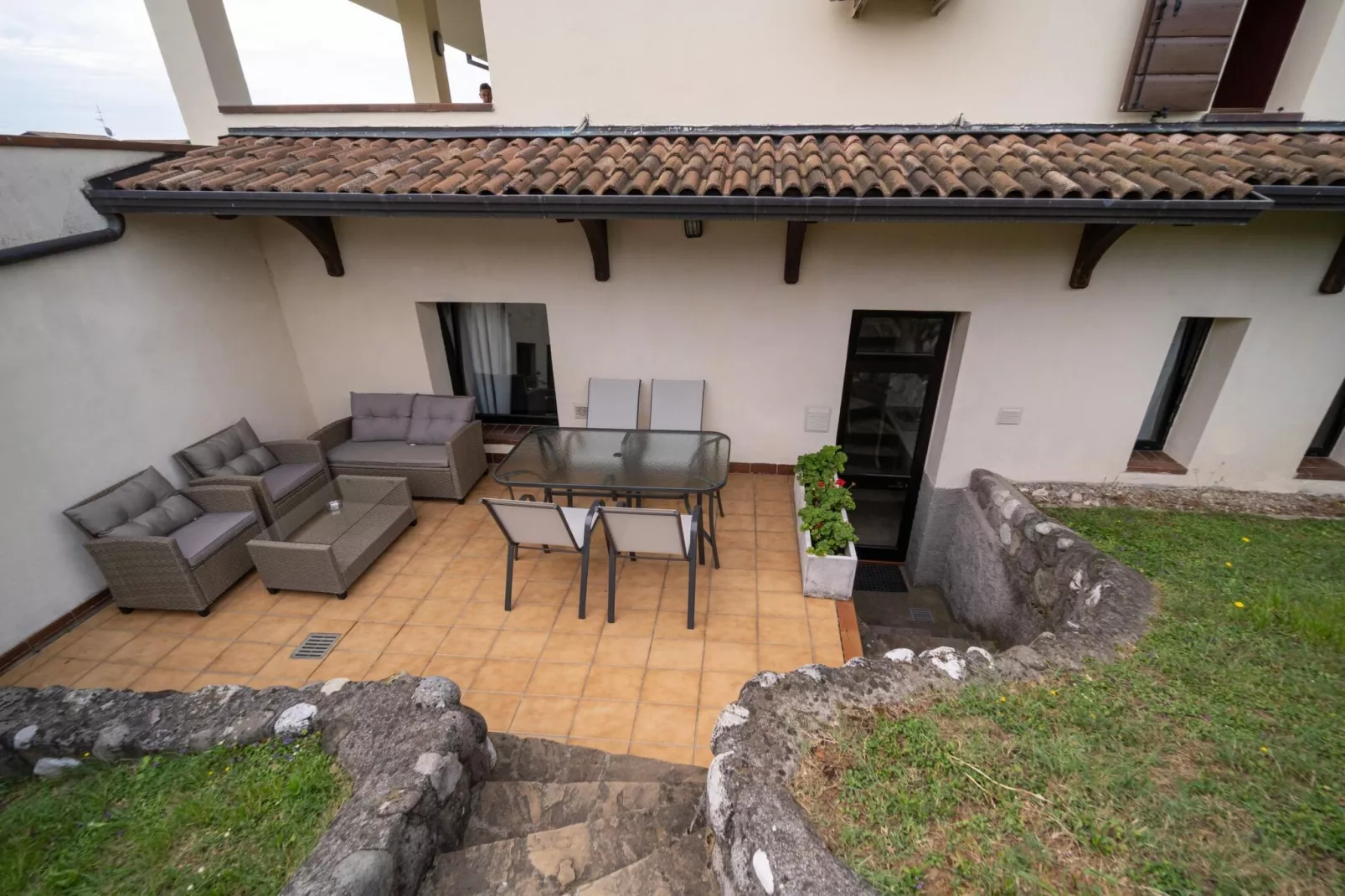 Residence Primera Moniga del Garda 2-Raum/D2 Halbsouterrain-2-Raum/D2 Halbsouterrain-Gardens summer