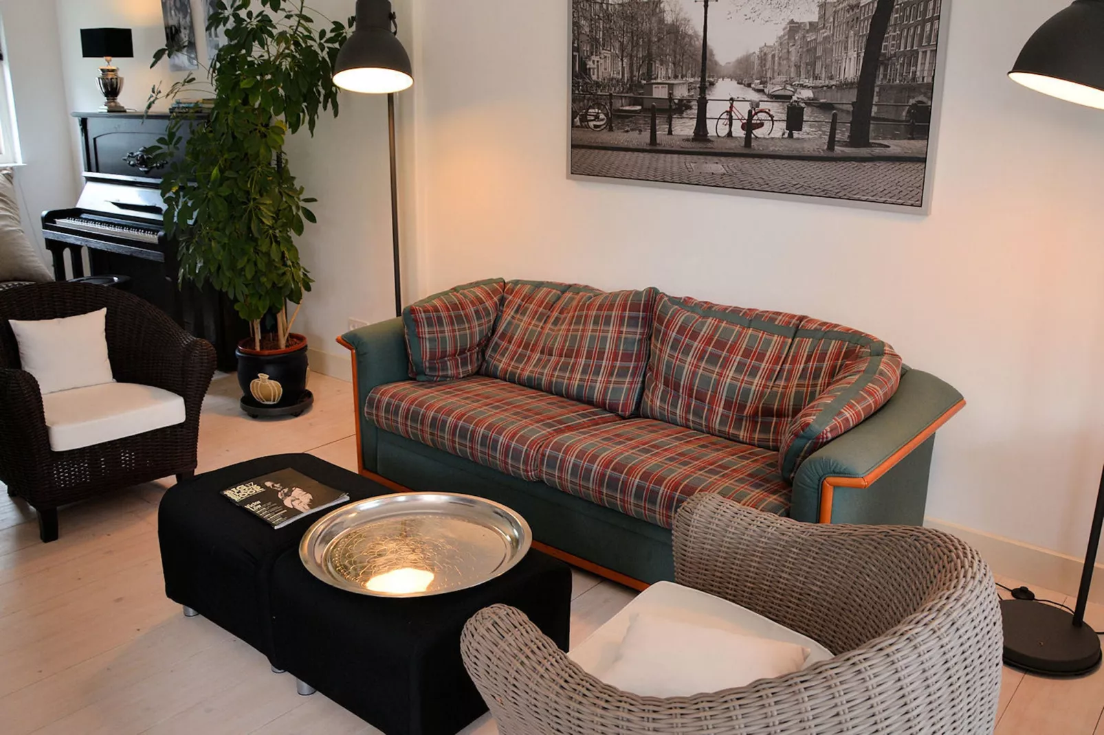 Marie aan Zee-Living room