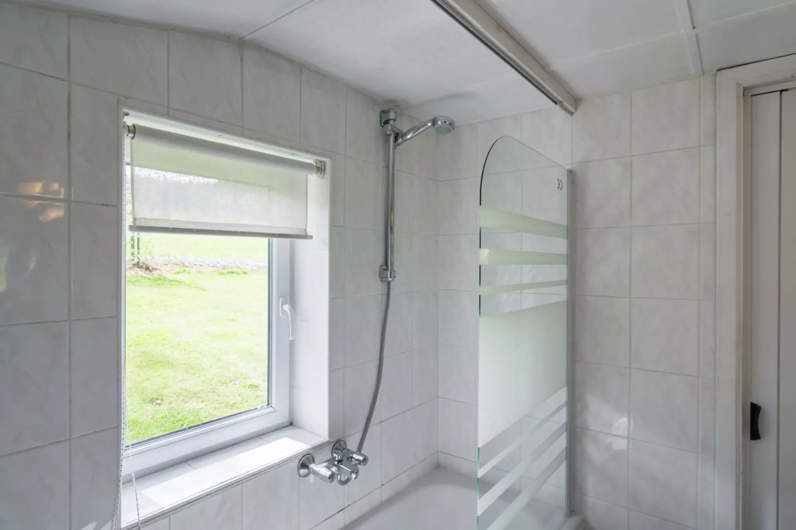Chalet de la Vallée-Bathroom