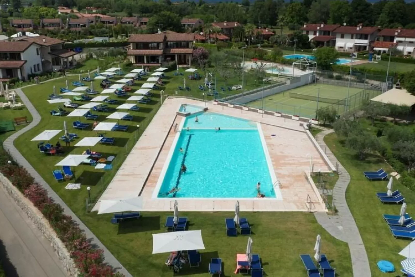 Residence Primera Moniga del Garda 2-Raum/D2 Halbsouterrain-2-Raum/D2 Halbsouterrain-Pool