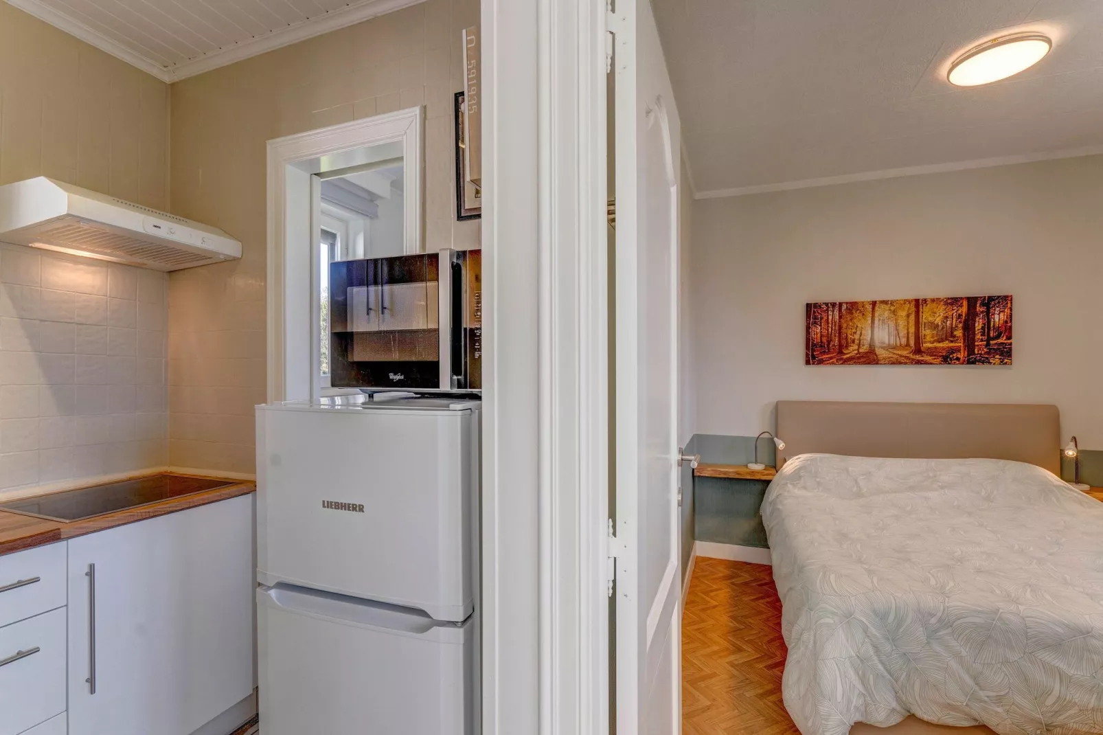 The Little White House-Bedroom