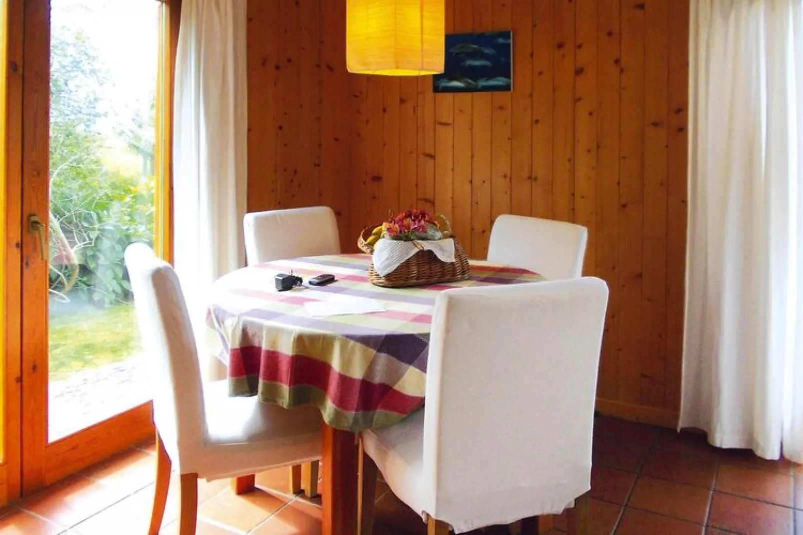 Holiday homes Quinta dos Curubás Vila Franca do Campo // Bungalow T1-Dining room