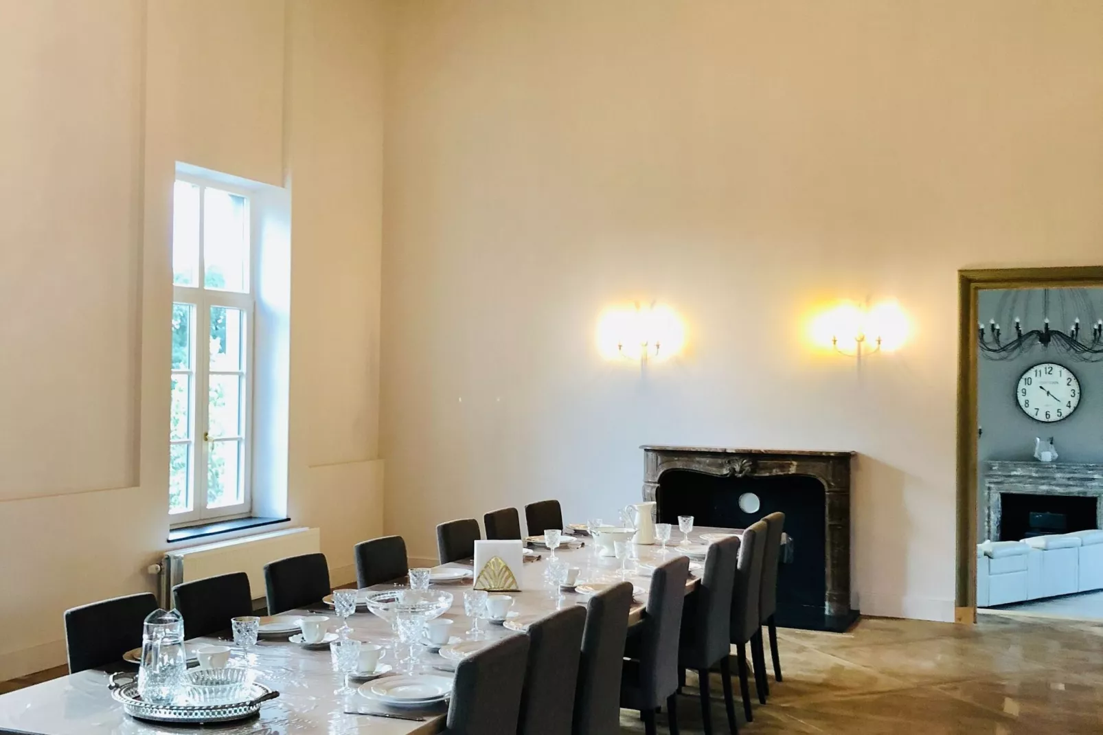 La Demeure du Baron-Dining room