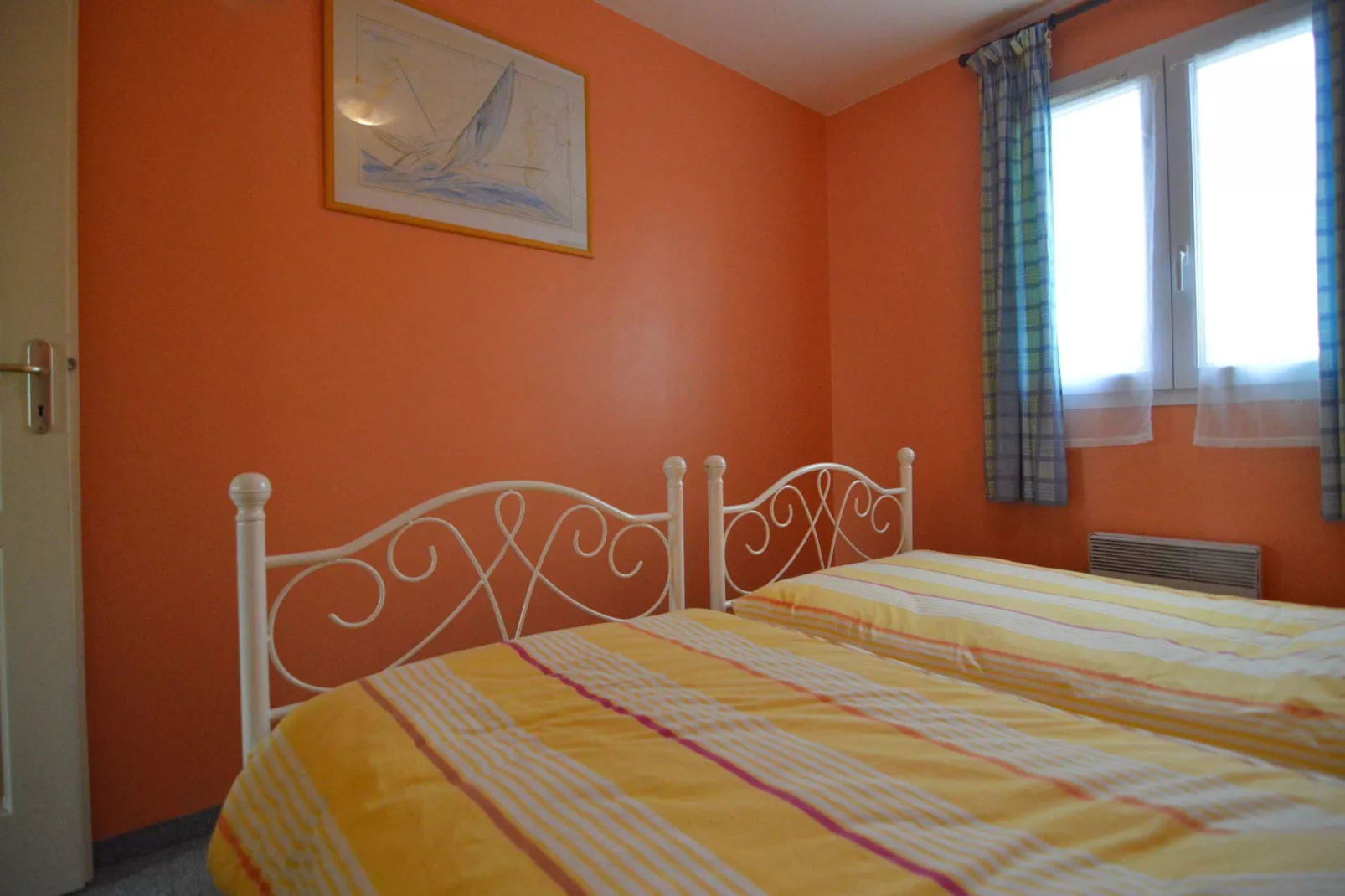 TALMONT-ST HILAIRE-Schlafzimmer