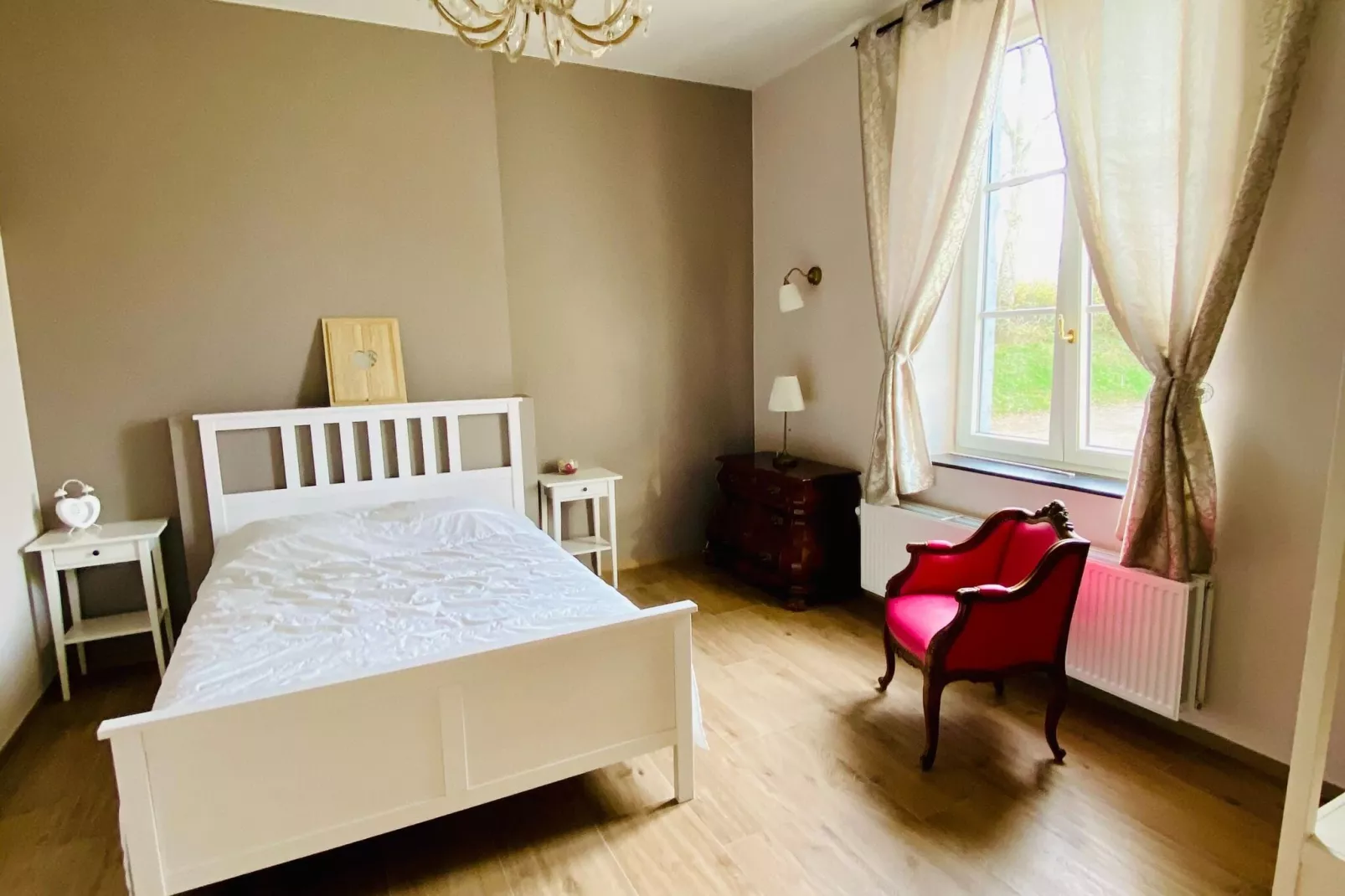 La Demeure du Baron-Bedroom