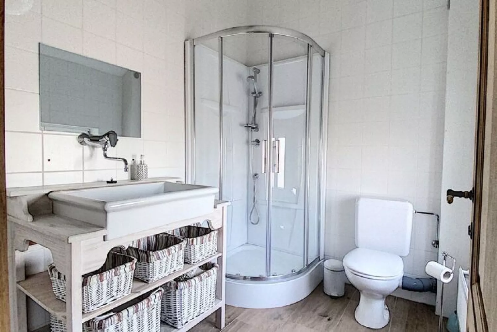 La Demeure du Baron-Bathroom