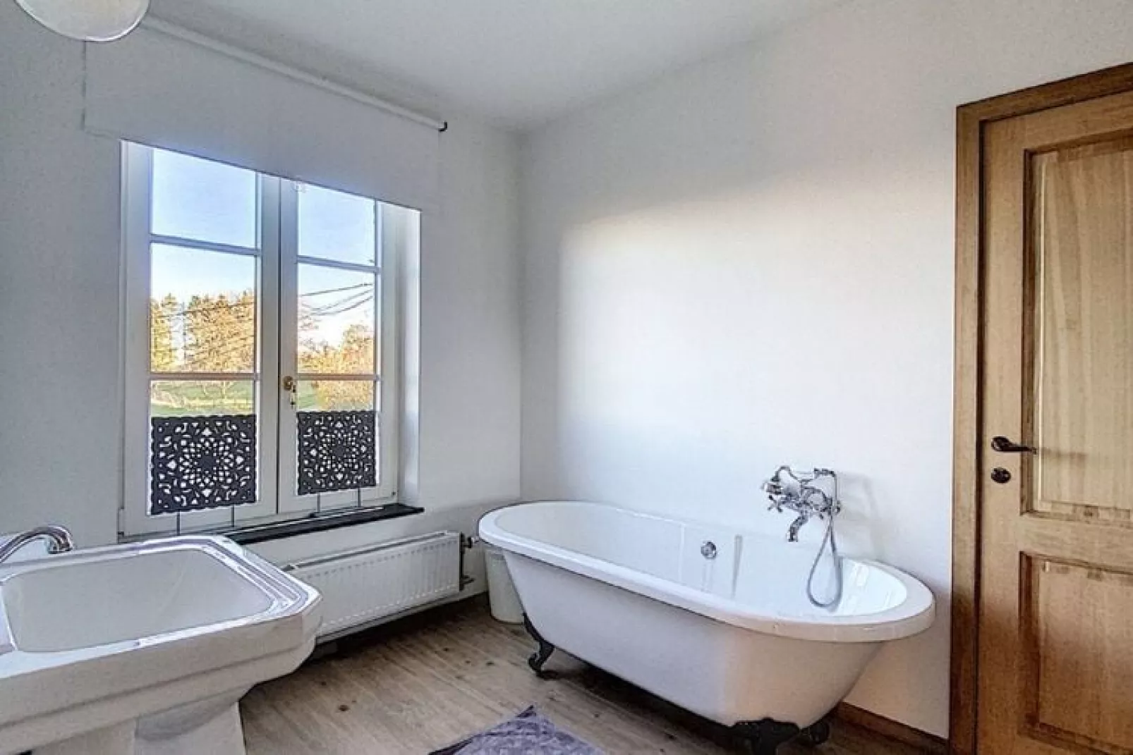 La Demeure du Baron-Bathroom