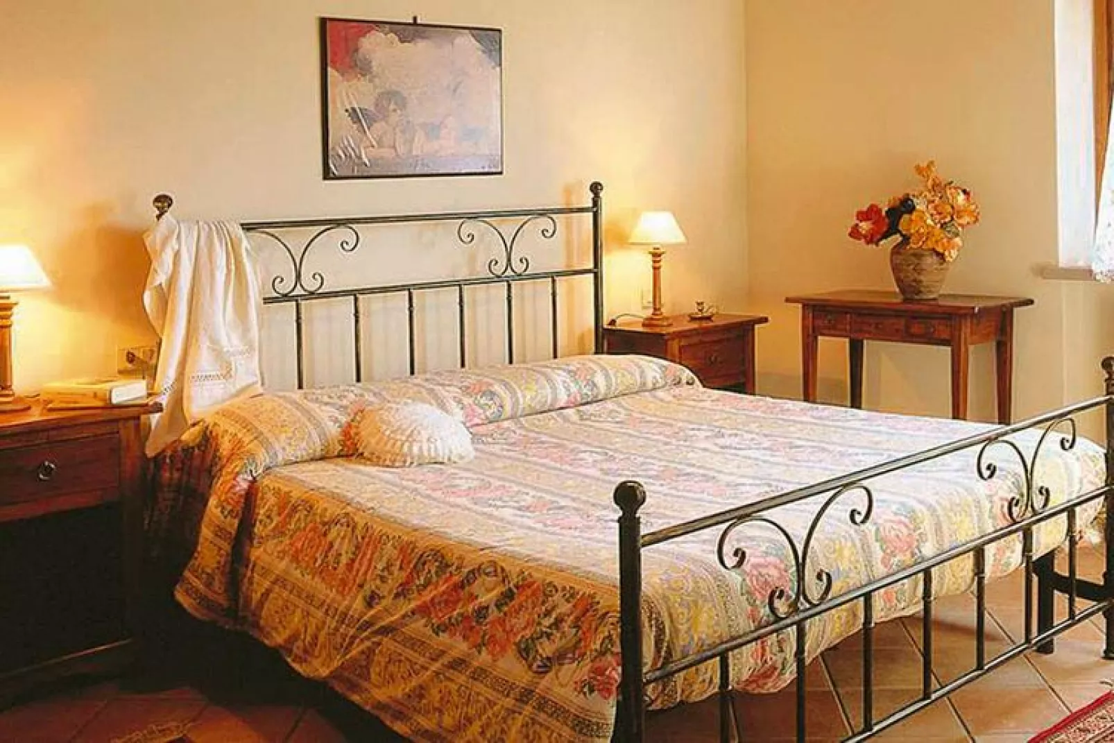 Agri-tourism La Scopa, Montaione-Rondine, Cardellino, Allodola-Bedroom