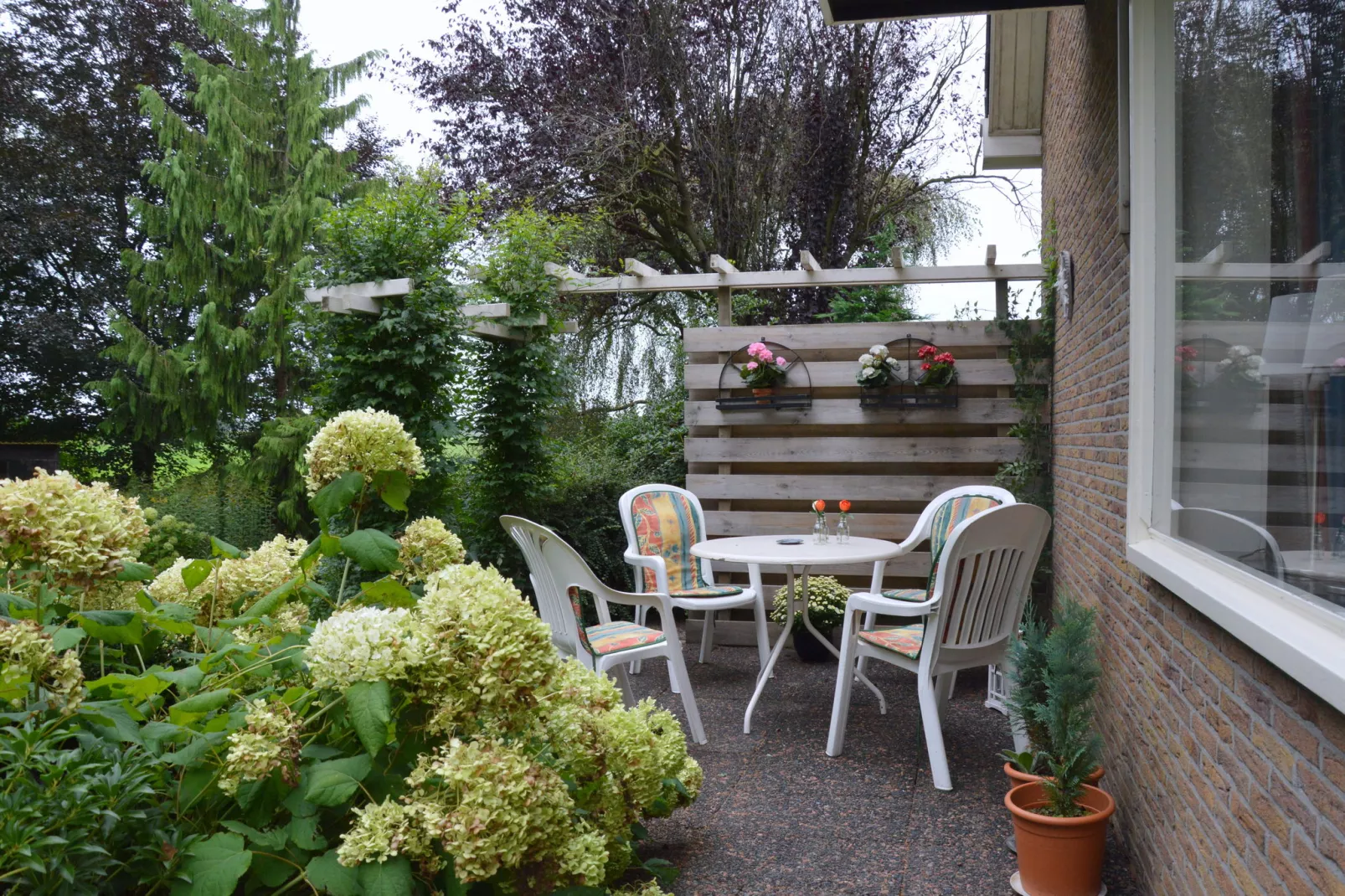 De Drentsche Patrijs-Terrace balcony