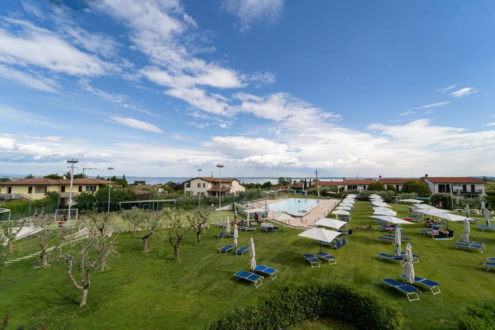 Residence Primera Moniga del Garda 3-Raum/D3 Halbsouterrain-3-Raum/D3 Halbsouterrain-Gardens summer