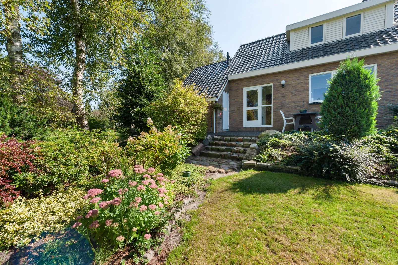 De Drentsche Patrijs-Exterior summer