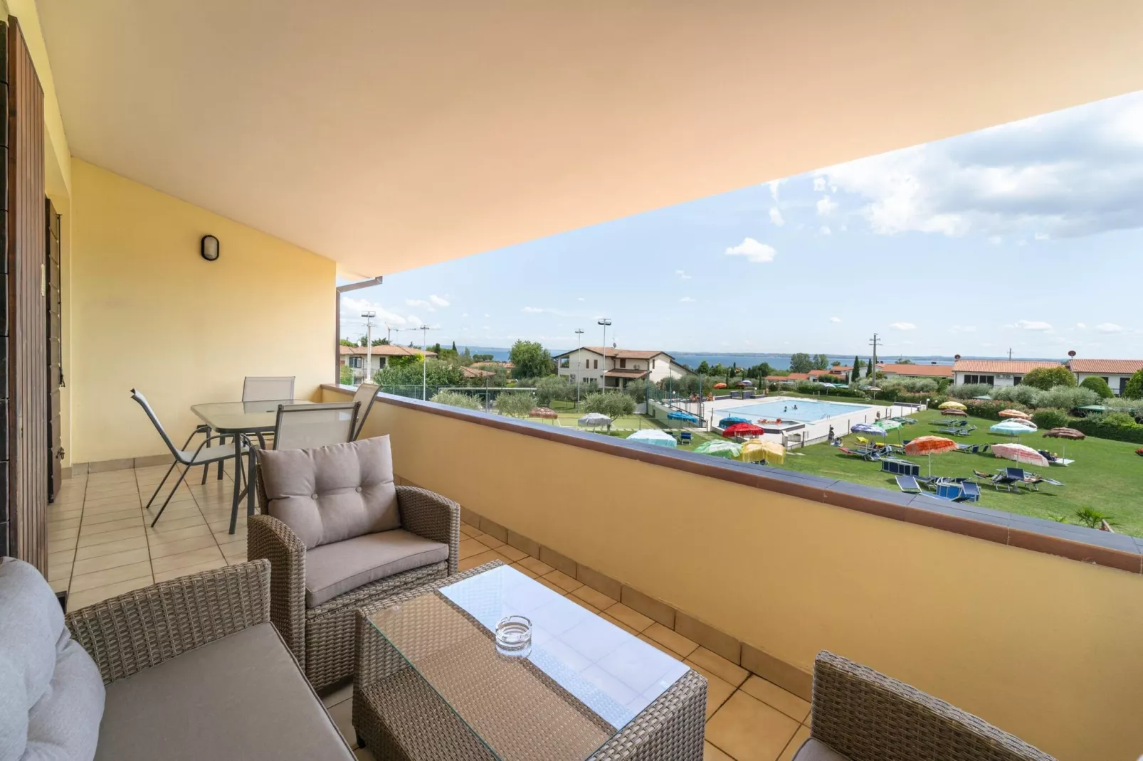 Residence Primera Moniga del Garda 3-Raum/D3 Halbsouterrain-3-Raum/D3 Halbsouterrain-View