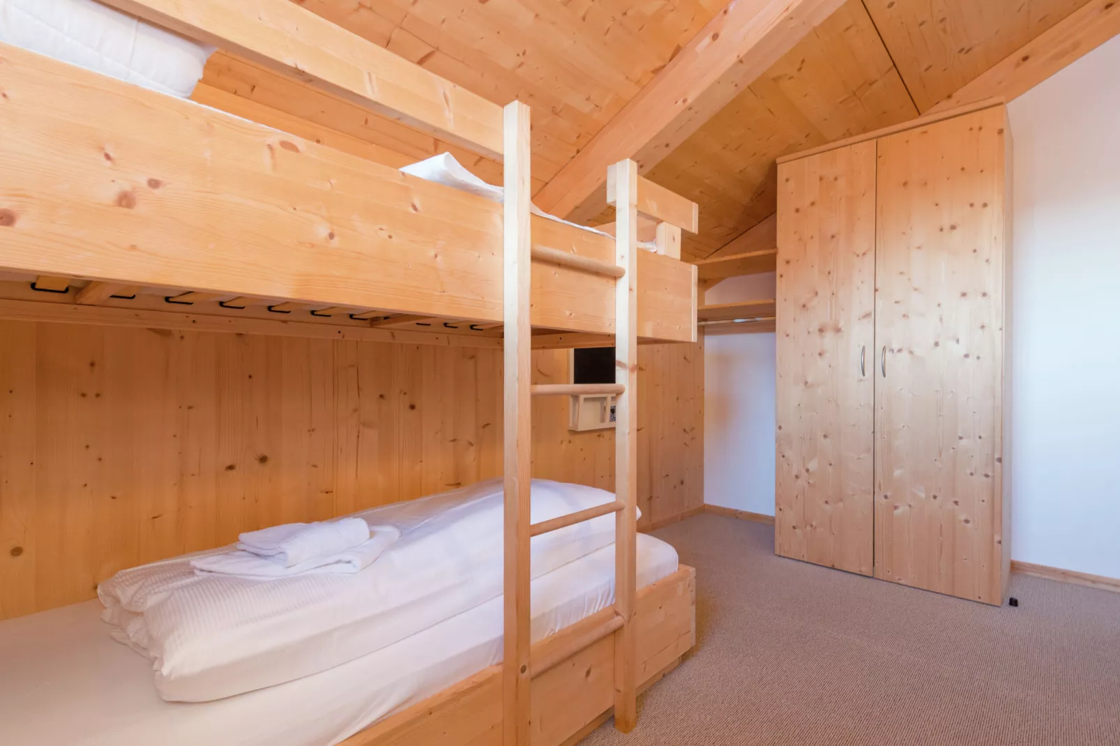 Alpendorf Dachstein West 4-Bedroom