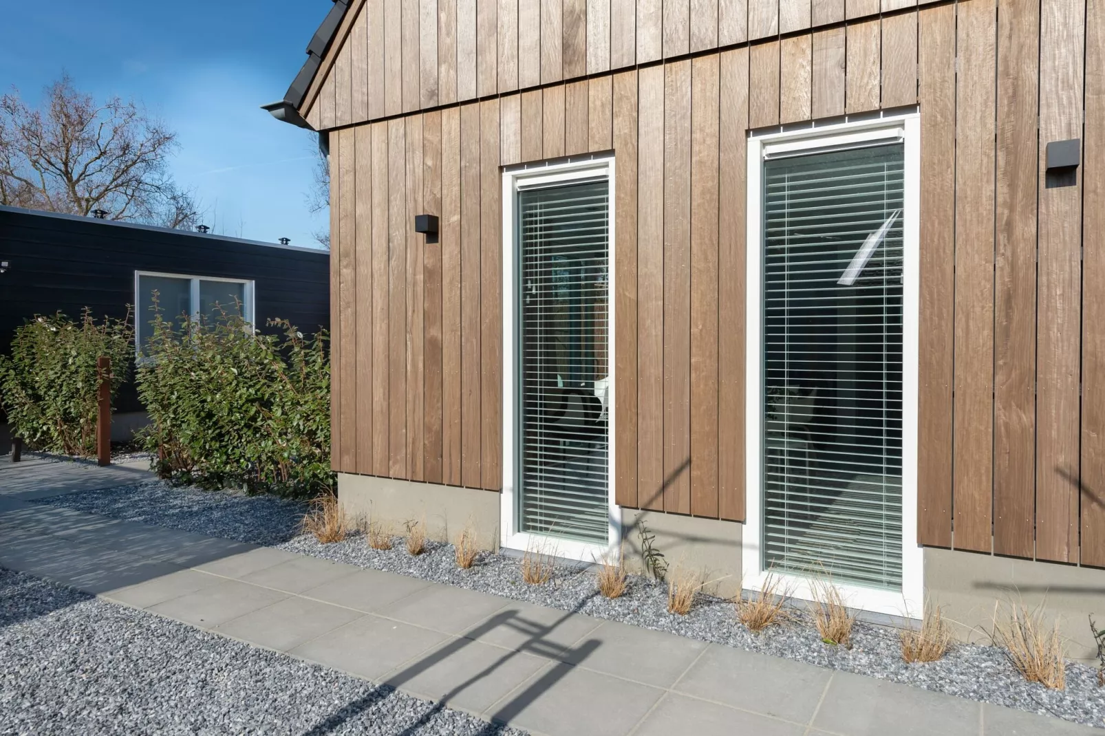 Slow living Guest House Oostkapelle-Außenbereich Sommer