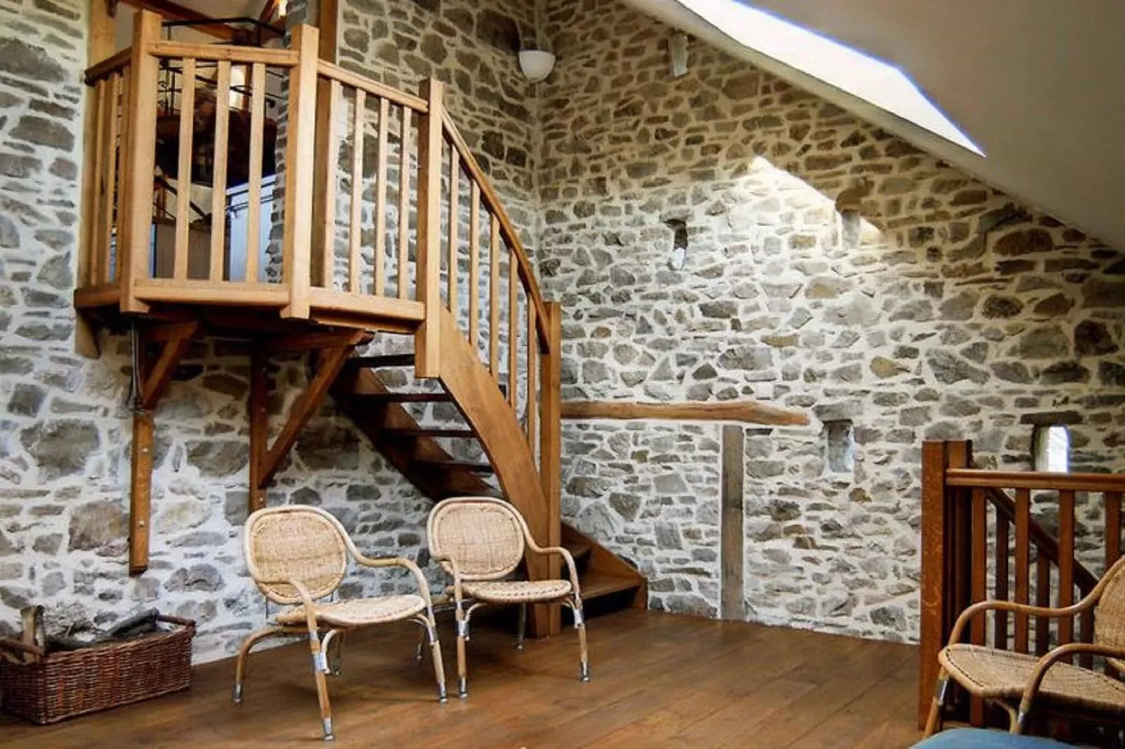Le Prery-Reception hall